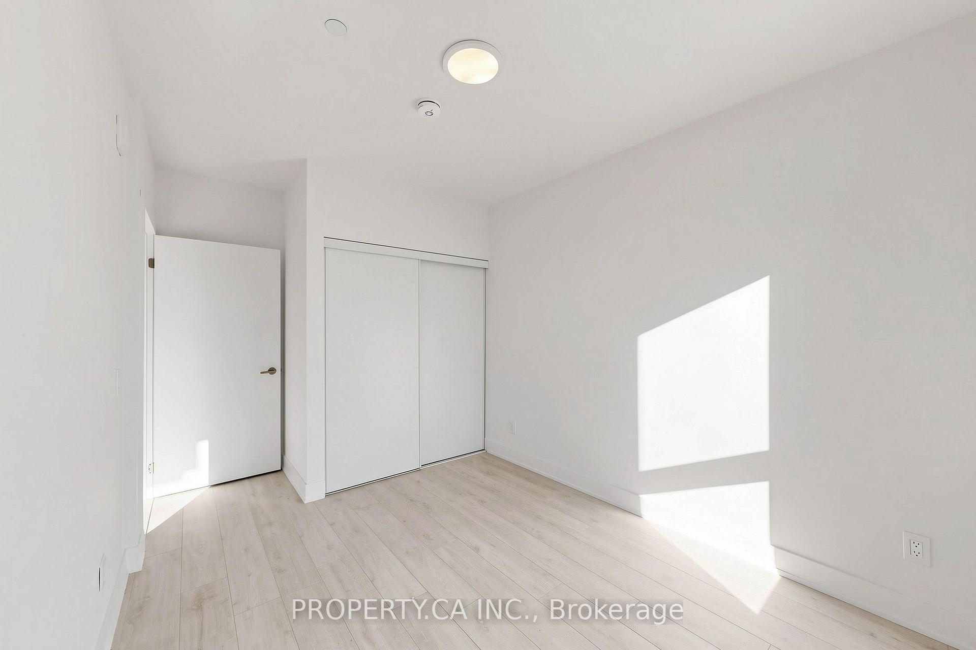 Photo 18 of Unit 708, 3008 William Cutmore Boulevard, Oakville, Joshua Meadows — HOMEH