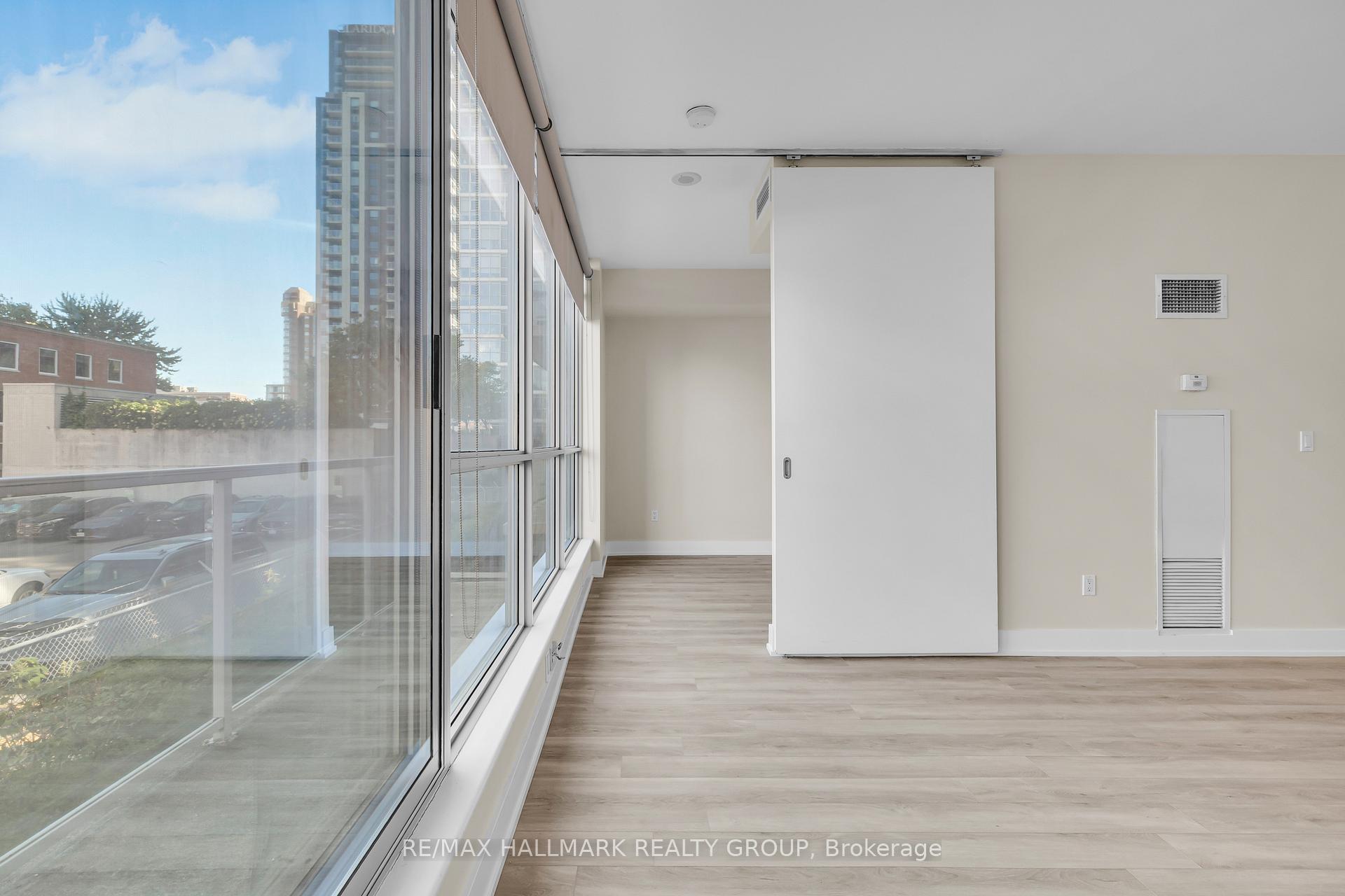 Photo 7 of Unit 210, 180 York Street, Ottawa, Lower Town/Byward Market — HOMEH