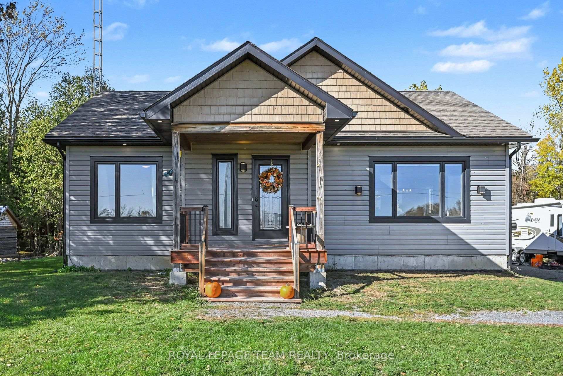 Photo of 14241 Casselman Road