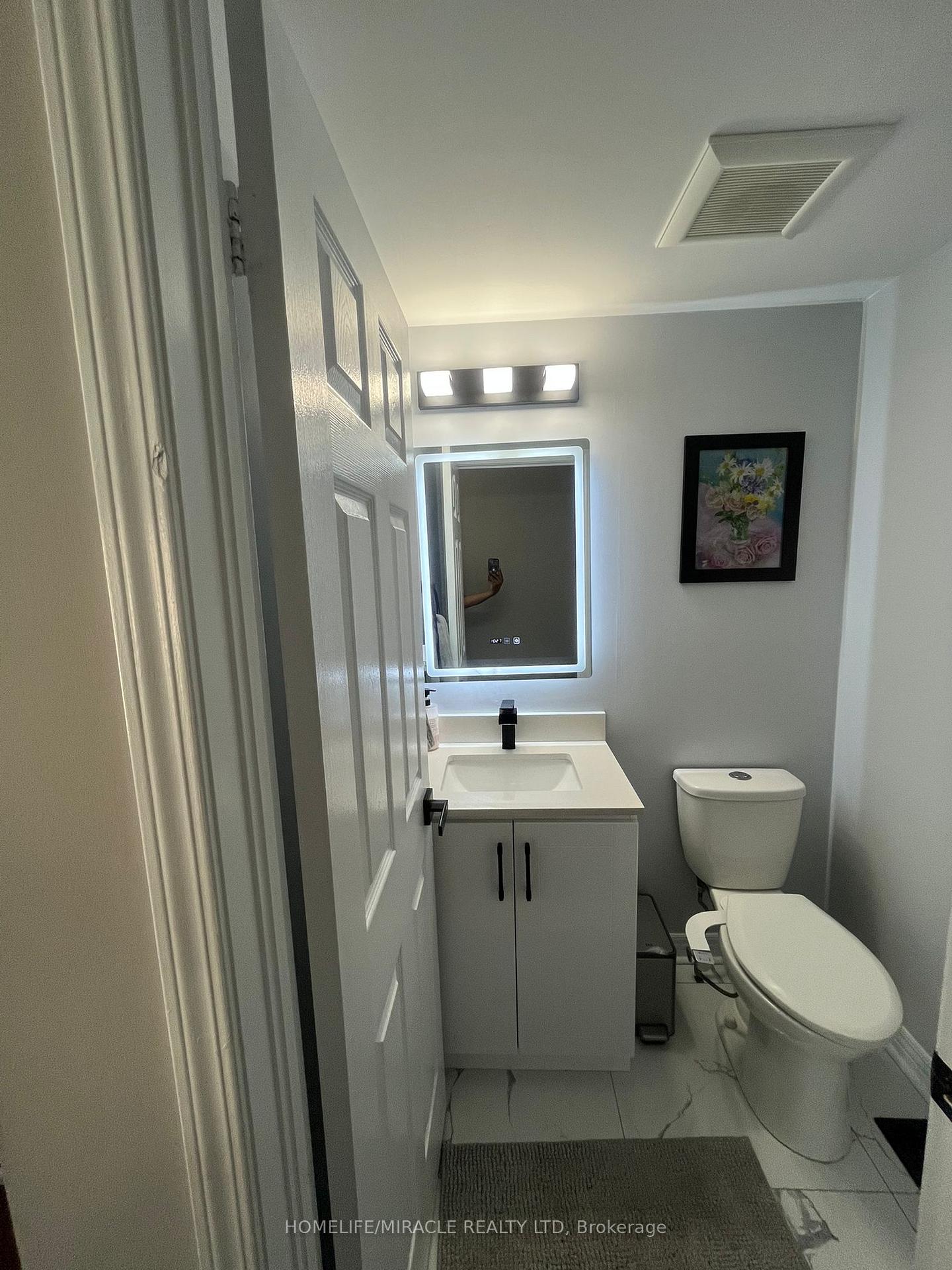 Photo 11 of 29 Hummingbird Drive, Scarborough, Rouge — HOMEH