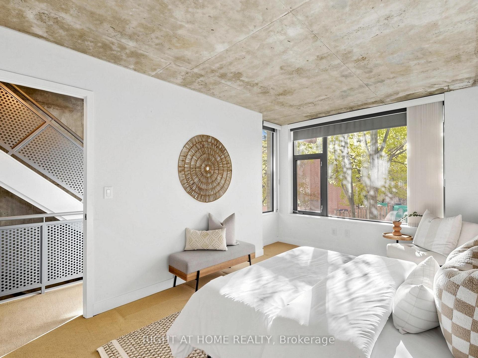 Photo 25 of Unit 4, 295 Mutual Street, Toronto, Church-Yonge Corridor — HOMEH