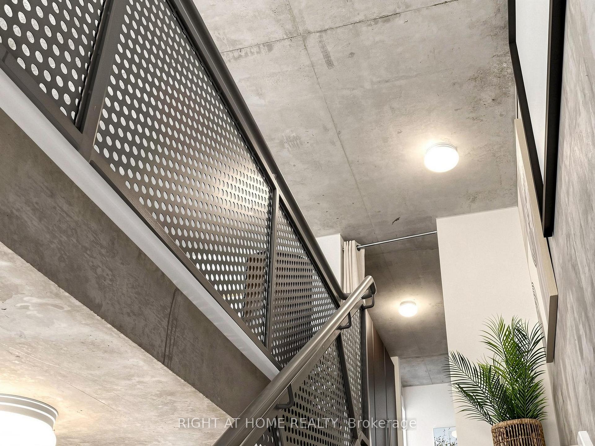 Photo 34 of Unit 4, 295 Mutual Street, Toronto, Church-Yonge Corridor — HOMEH