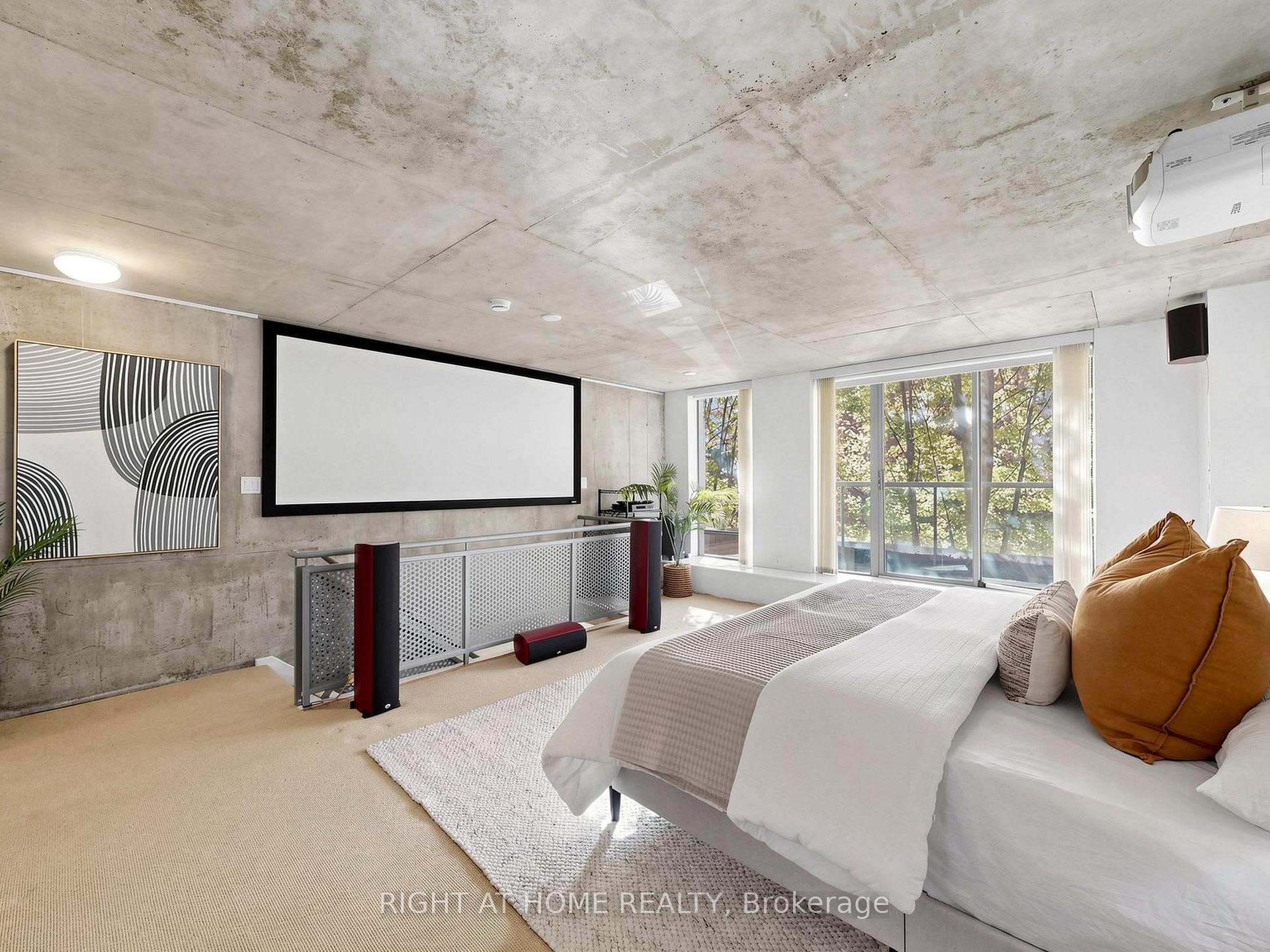 Photo 39 of Unit 4, 295 Mutual Street, Toronto, Church-Yonge Corridor — HOMEH