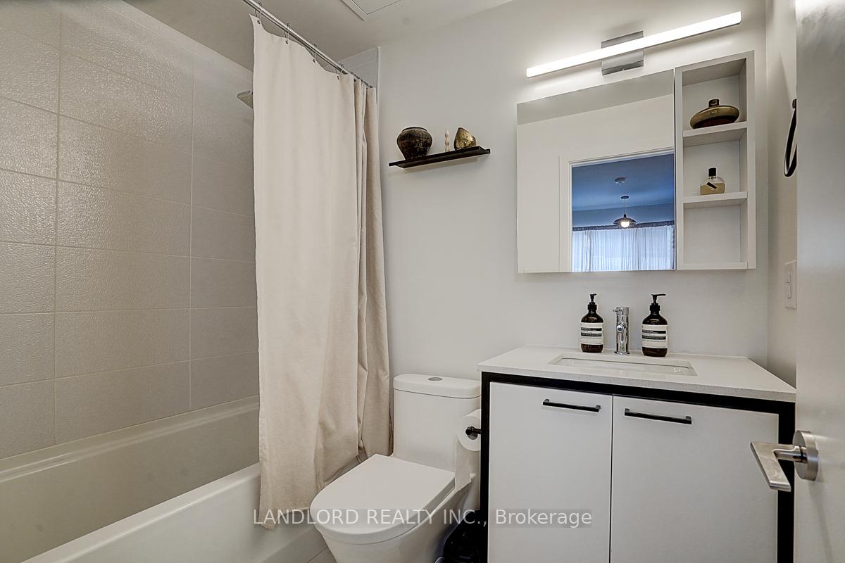 Photo 4 of Unit TH13, 30 Ed Clark Gardens, Toronto, Weston-Pellam Park — HOMEH