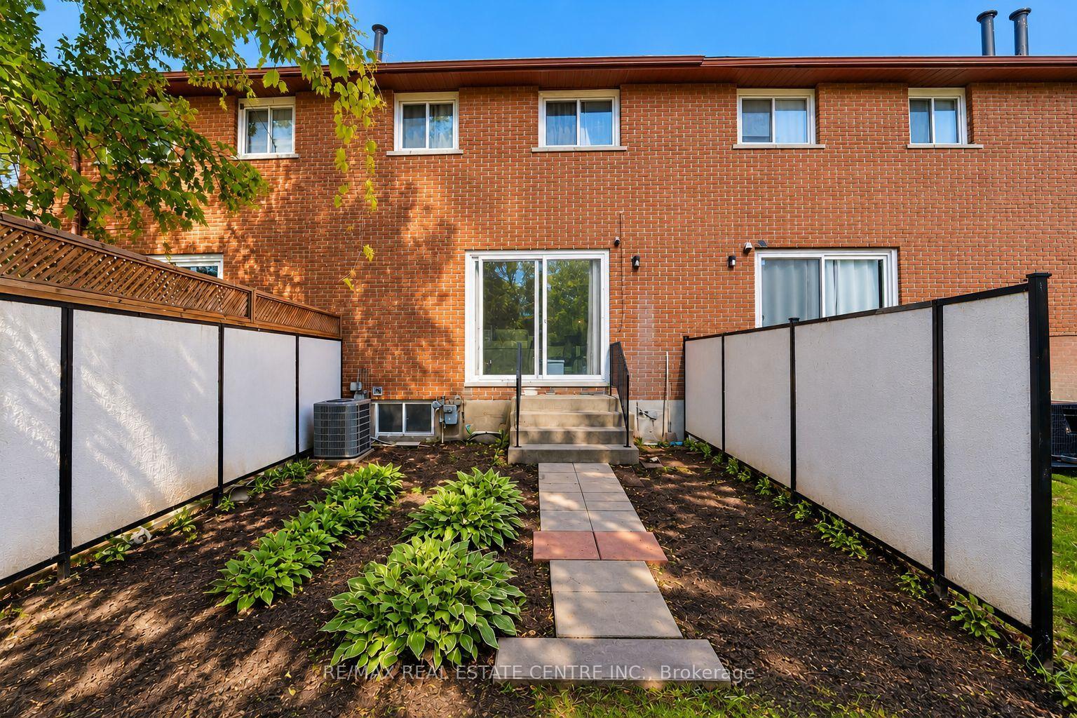 Photo 30 of 27 Woodman Drive N, Hamilton, Kentley — HOMEH