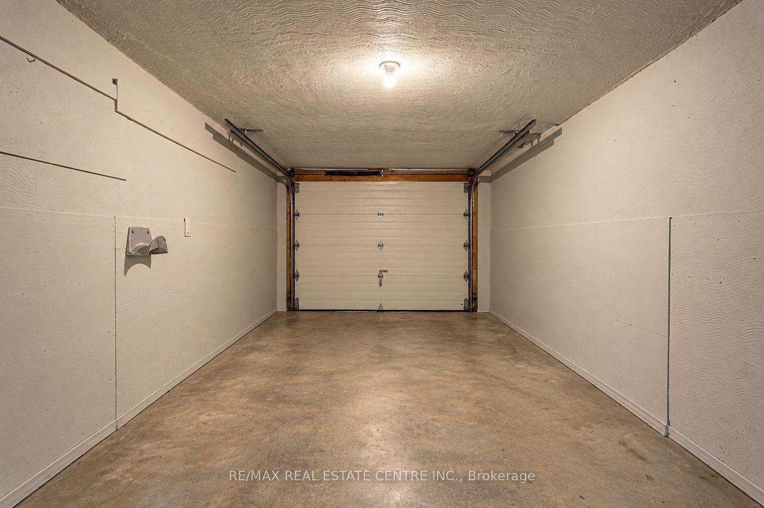 Photo 32 of 27 Woodman Drive N, Hamilton, Kentley — HOMEH