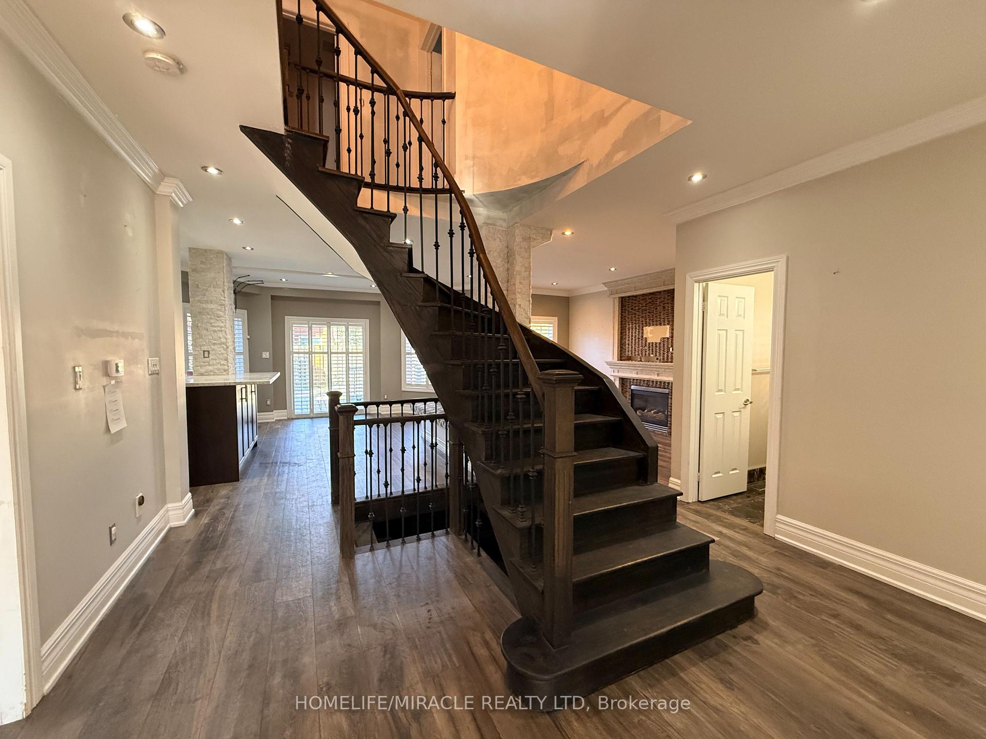 Photo 6 of 1786 Westcreek Drive, Pickering, Highbush — HOMEH