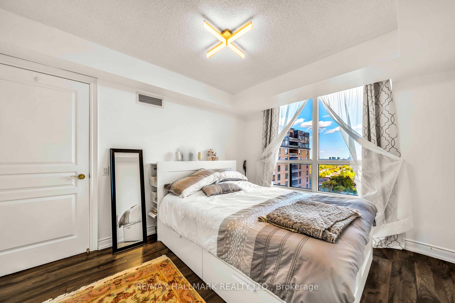 Photo 17 of Unit 1812, 10 Northtown Way, North York, Willowdale East — HOMEH