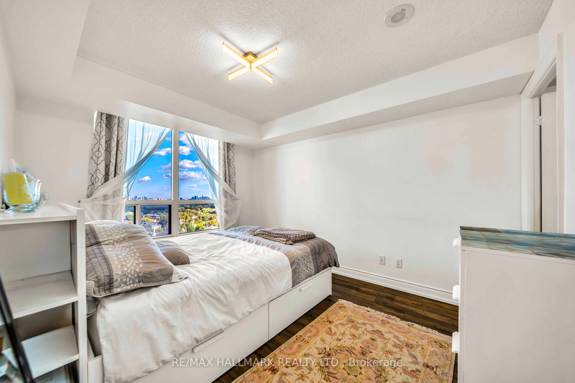 Photo 18 of Unit 1812, 10 Northtown Way, North York, Willowdale East — HOMEH