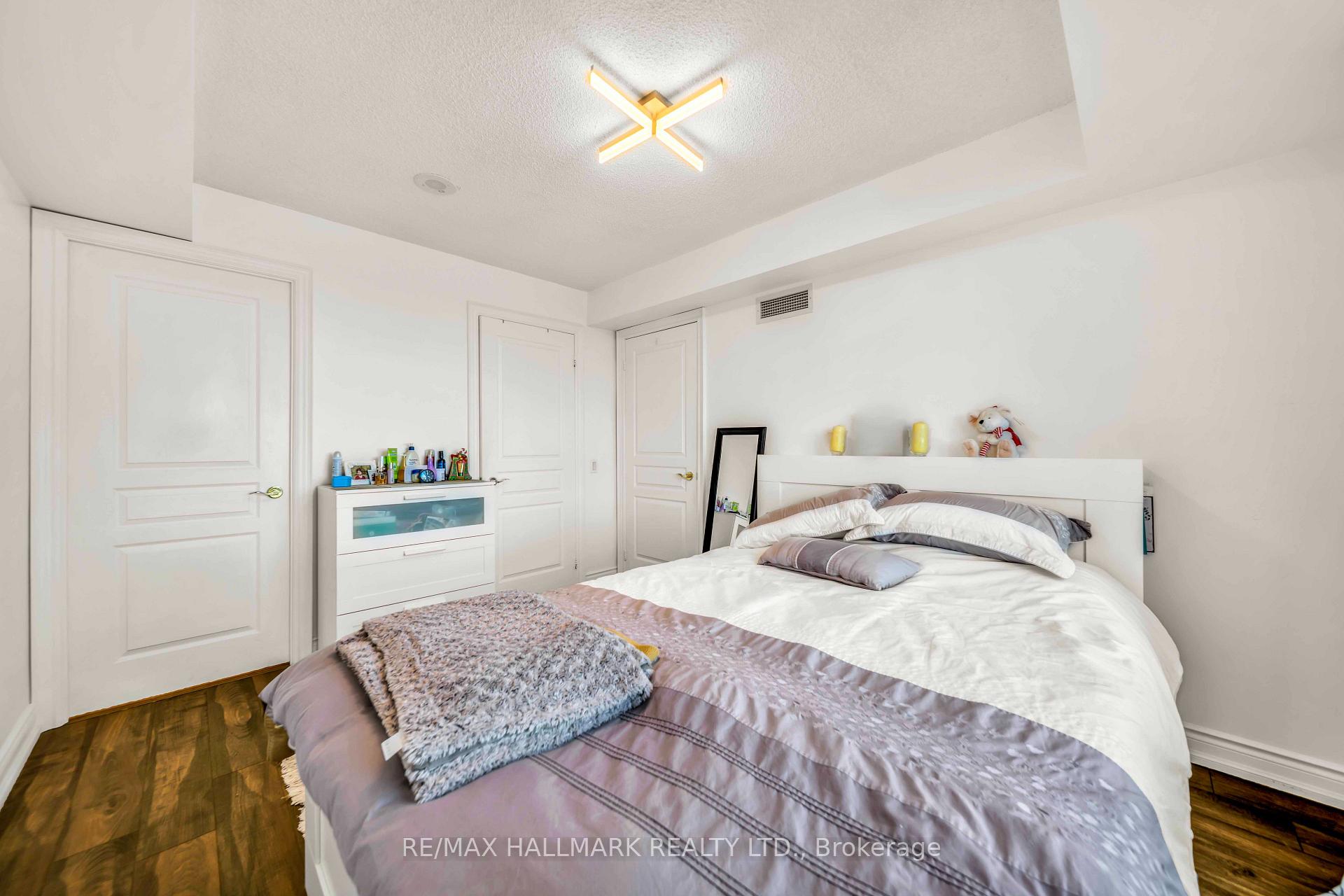 Photo 19 of Unit 1812, 10 Northtown Way, North York, Willowdale East — HOMEH