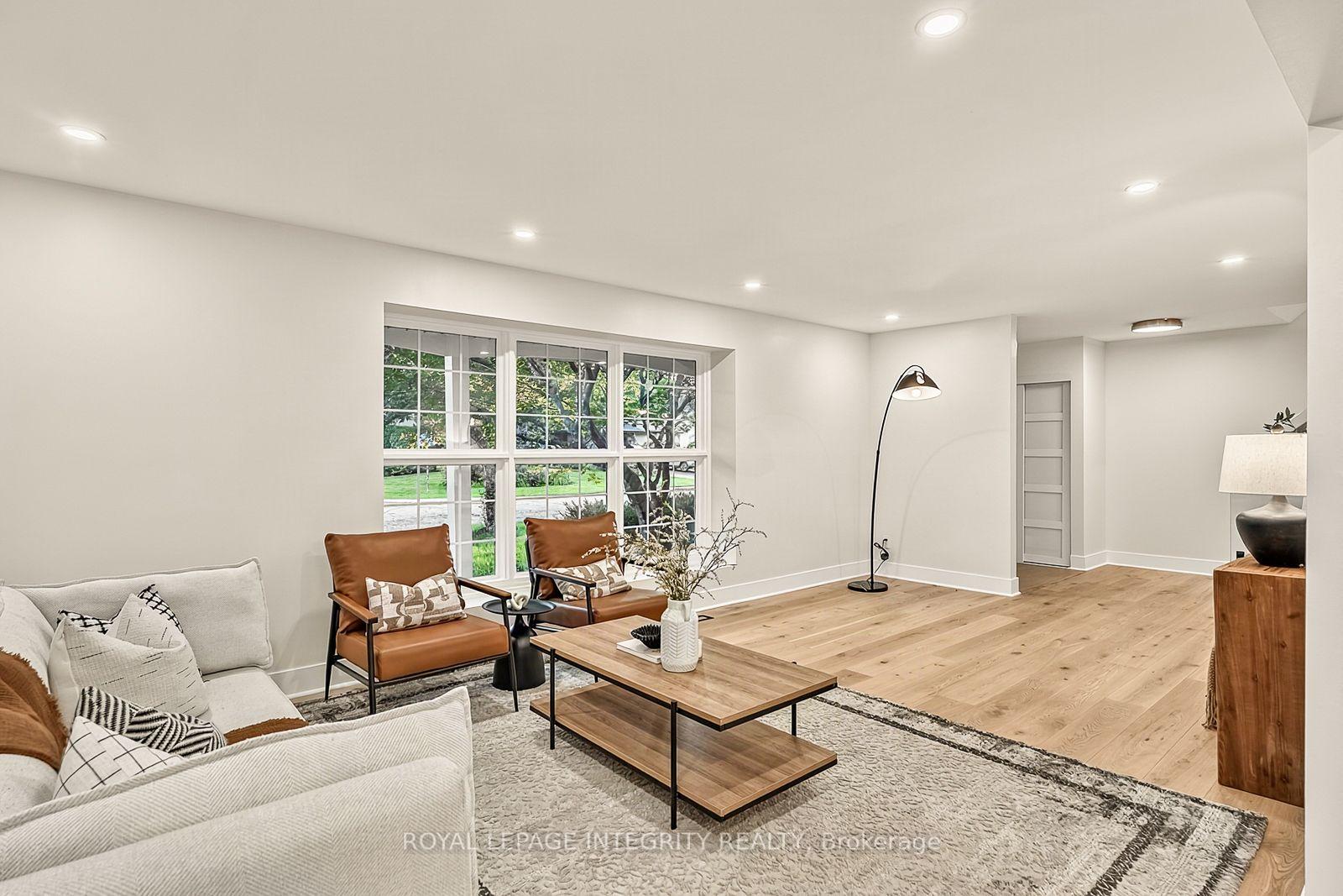 Photo 6 of 731 Ludgate Court, Ottawa, Beaconwood — HOMEH