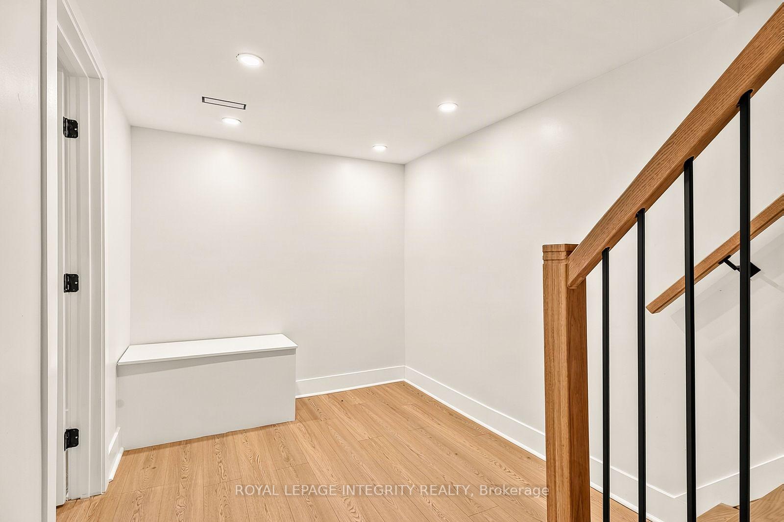 Photo 38 of 731 Ludgate Court, Ottawa, Beaconwood — HOMEH
