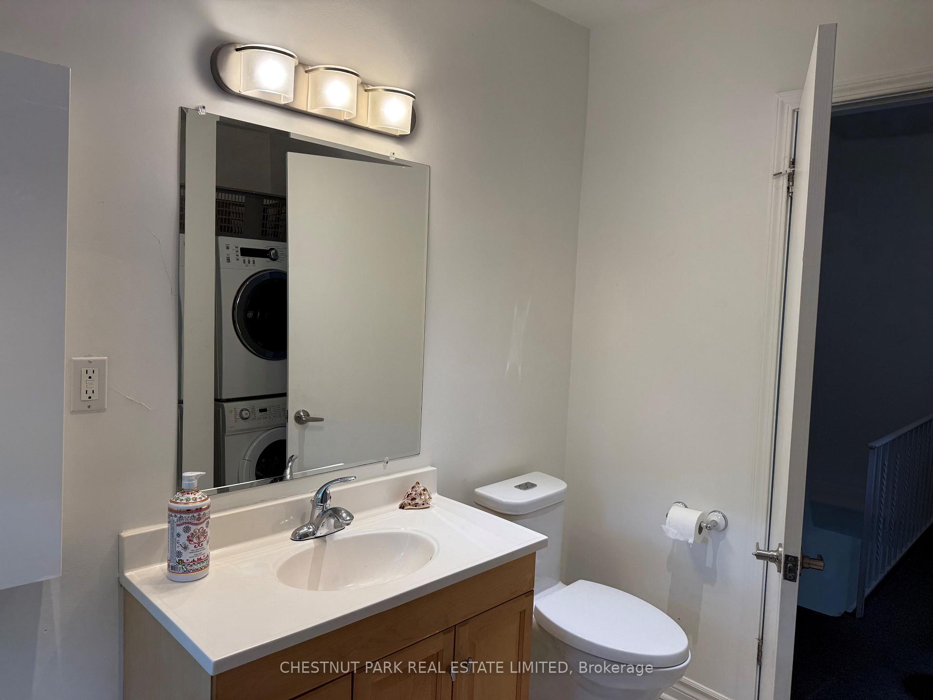 Photo 13 of 23 Bishop Street, Toronto, The Annex — HOMEH