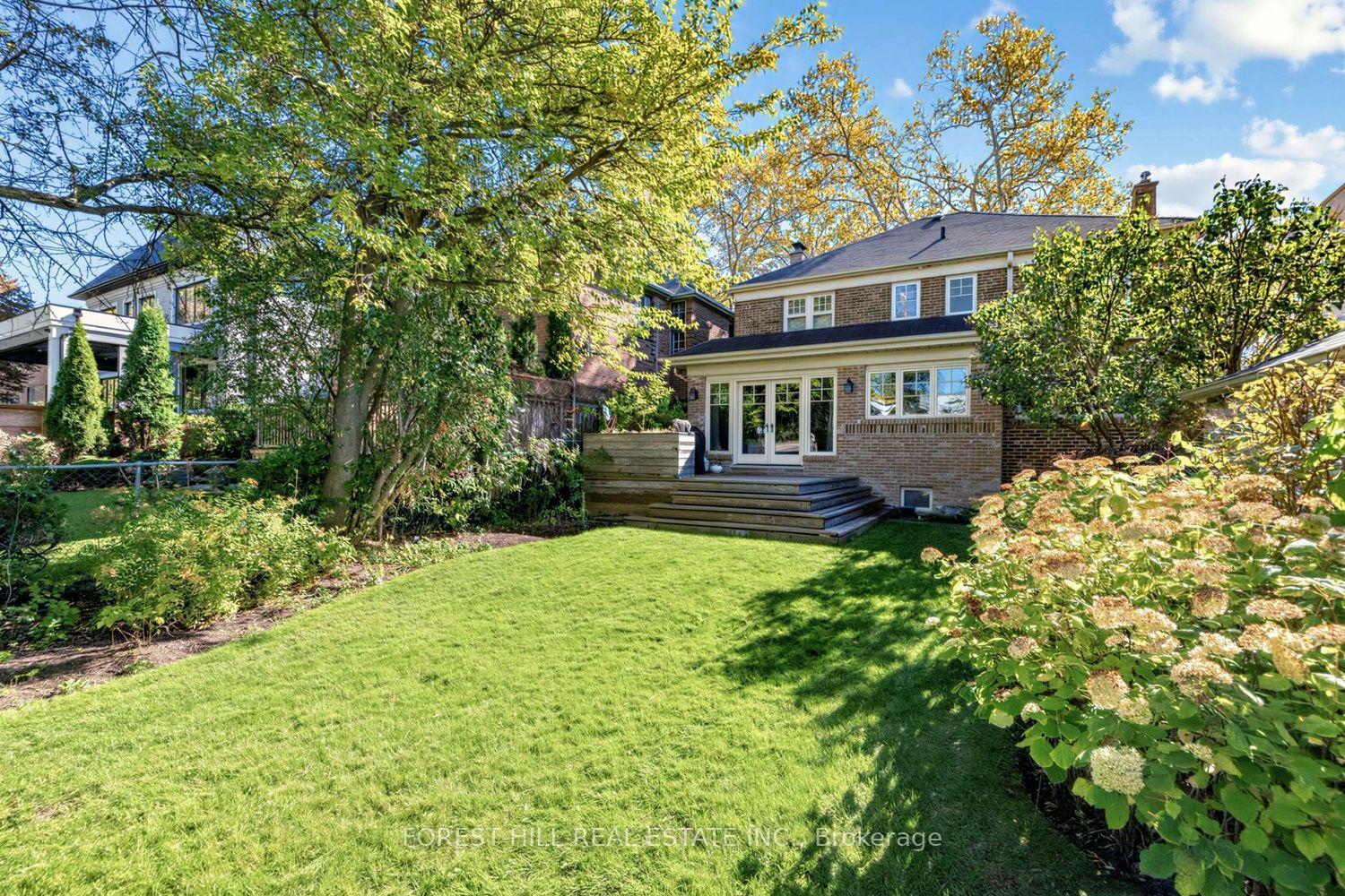 Photo 21 of 44 Ridge Hill Drive, Toronto, Forest Hill North — HOMEH