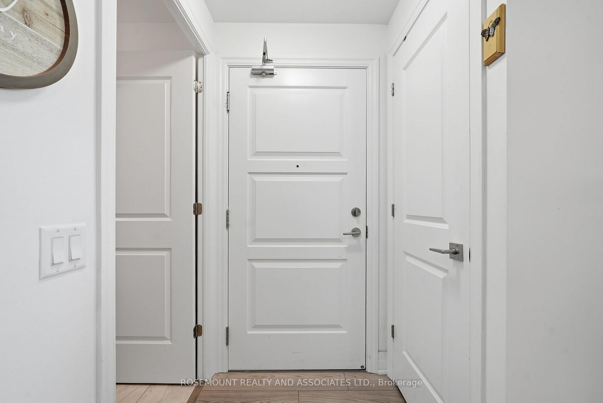 Photo 4 of Unit 2105, 36 Elm Drive W, Mississauga, Fairview — HOMEH