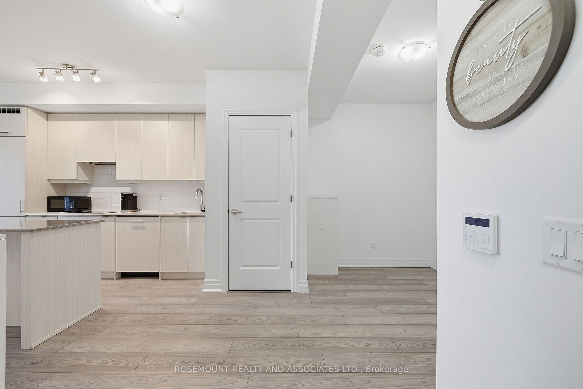 Photo 5 of Unit 2105, 36 Elm Drive W, Mississauga, Fairview — HOMEH
