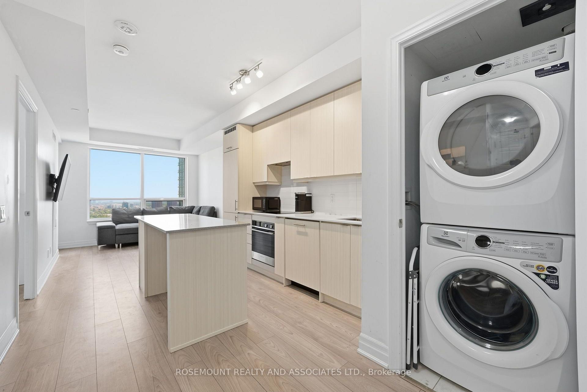 Photo 8 of Unit 2105, 36 Elm Drive W, Mississauga, Fairview — HOMEH