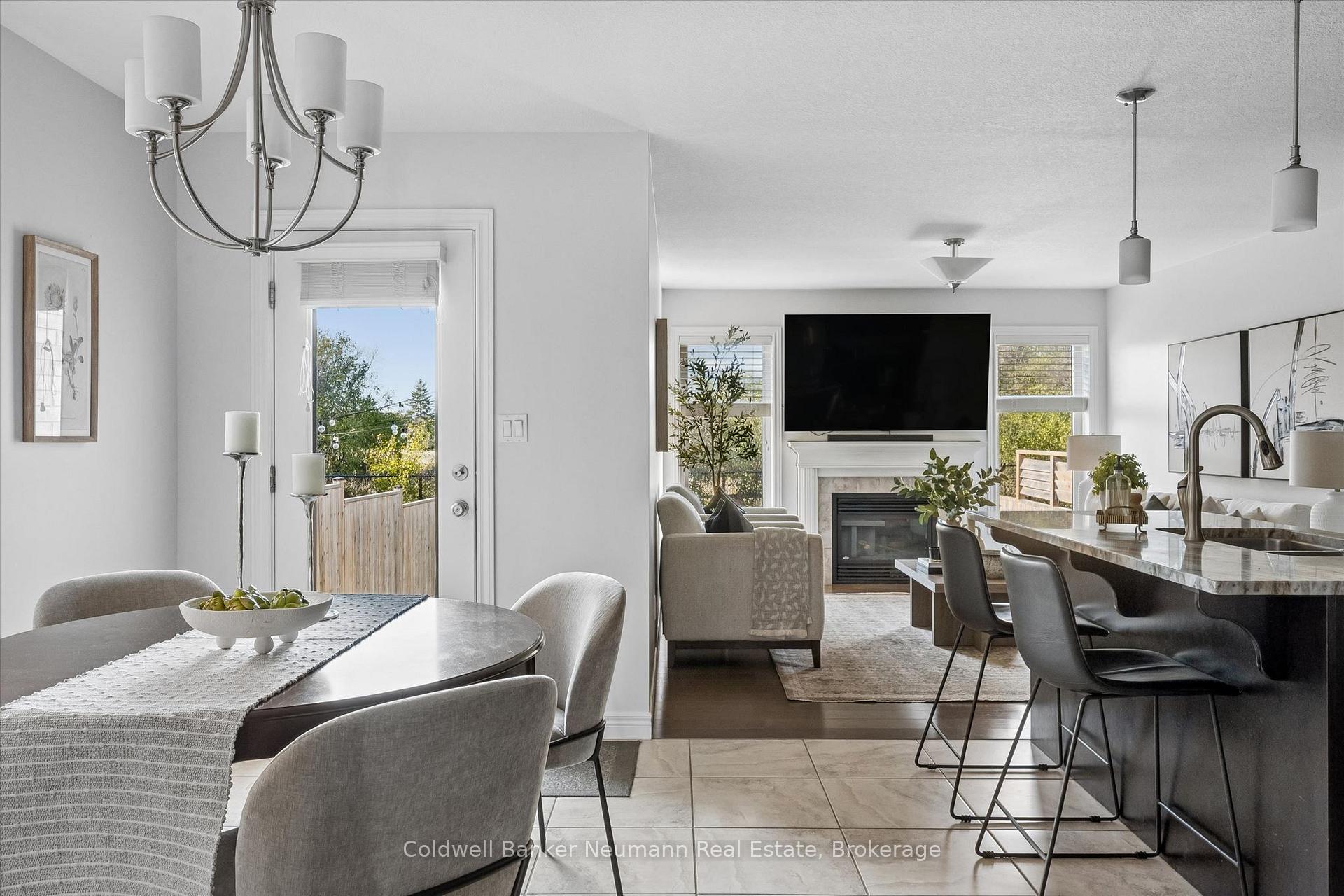 Photo 9 of 112 Dawes Avenue, Guelph, Kortright East — HOMEH