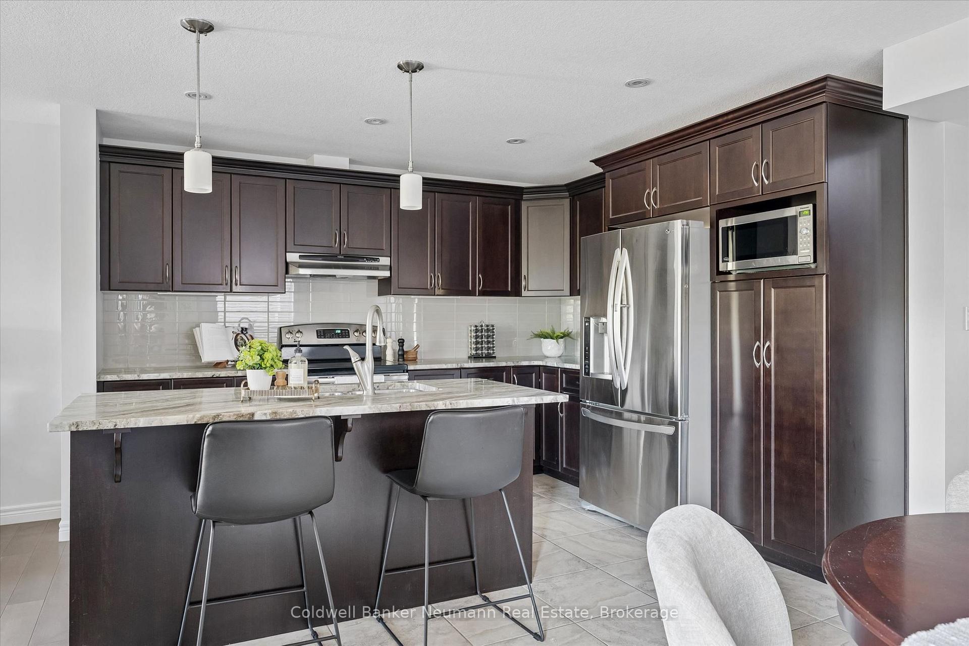 Photo 15 of 112 Dawes Avenue, Guelph, Kortright East — HOMEH