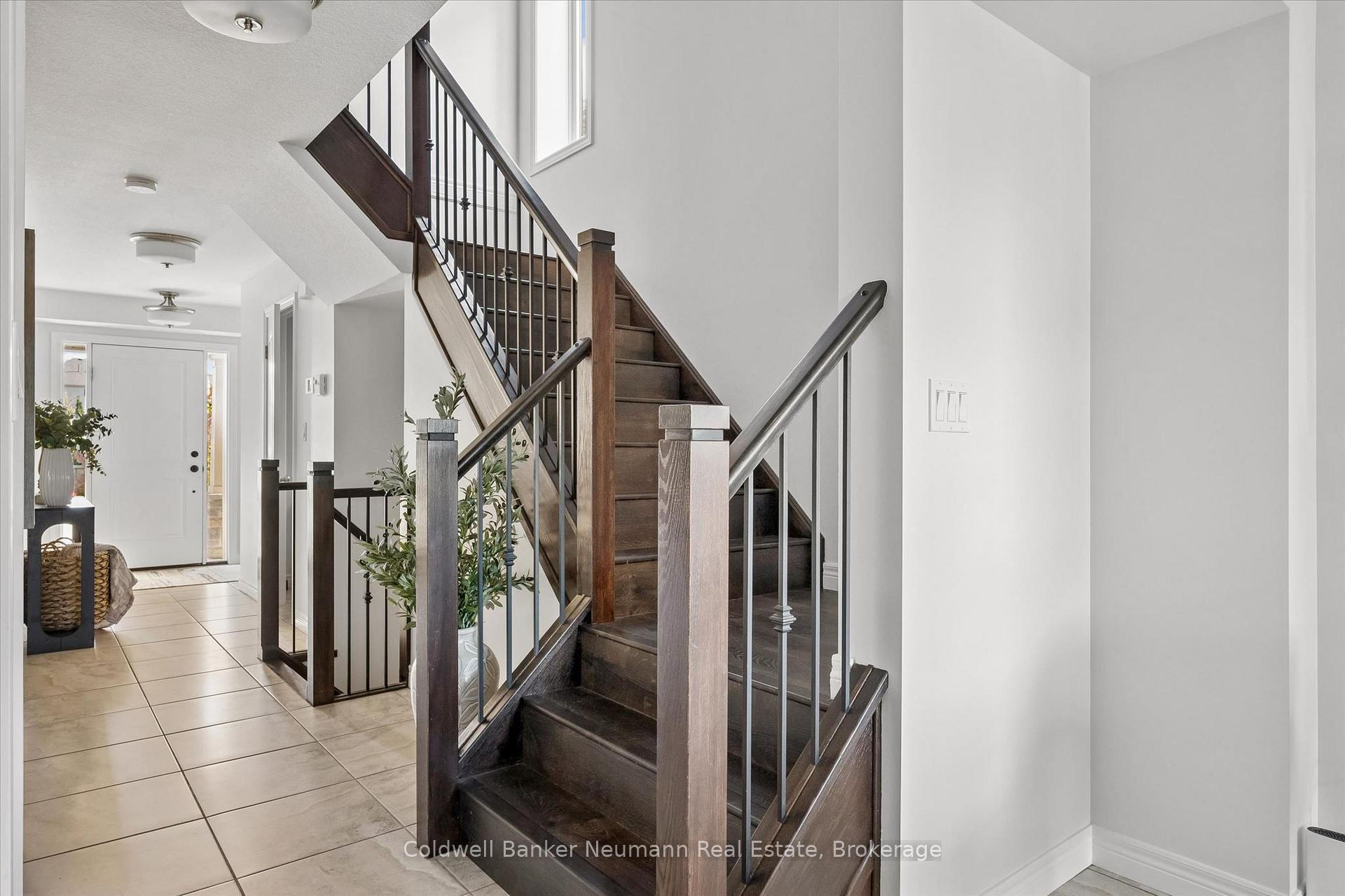 Photo 27 of 112 Dawes Avenue, Guelph, Kortright East — HOMEH