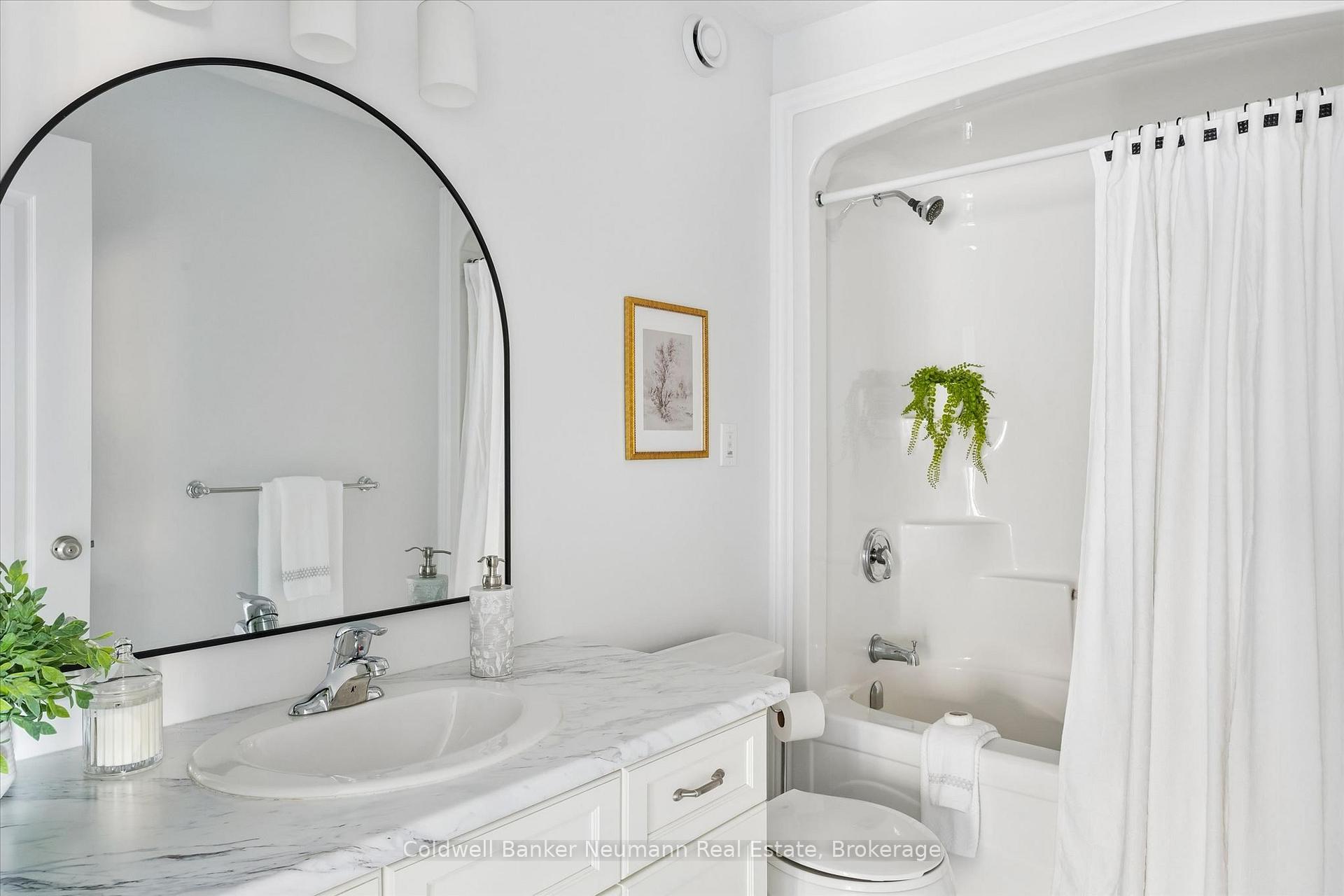 Photo 42 of 112 Dawes Avenue, Guelph, Kortright East — HOMEH