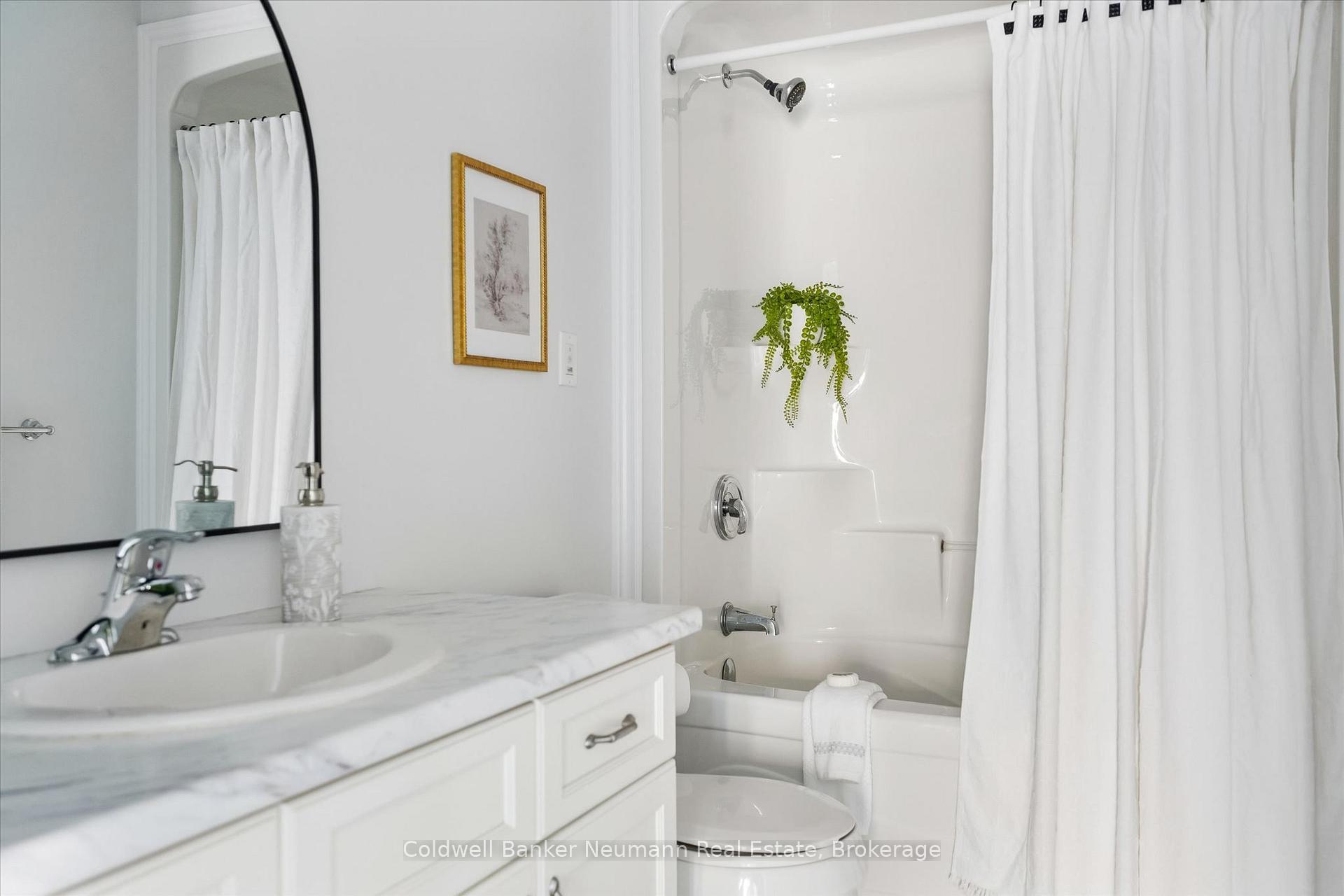 Photo 43 of 112 Dawes Avenue, Guelph, Kortright East — HOMEH