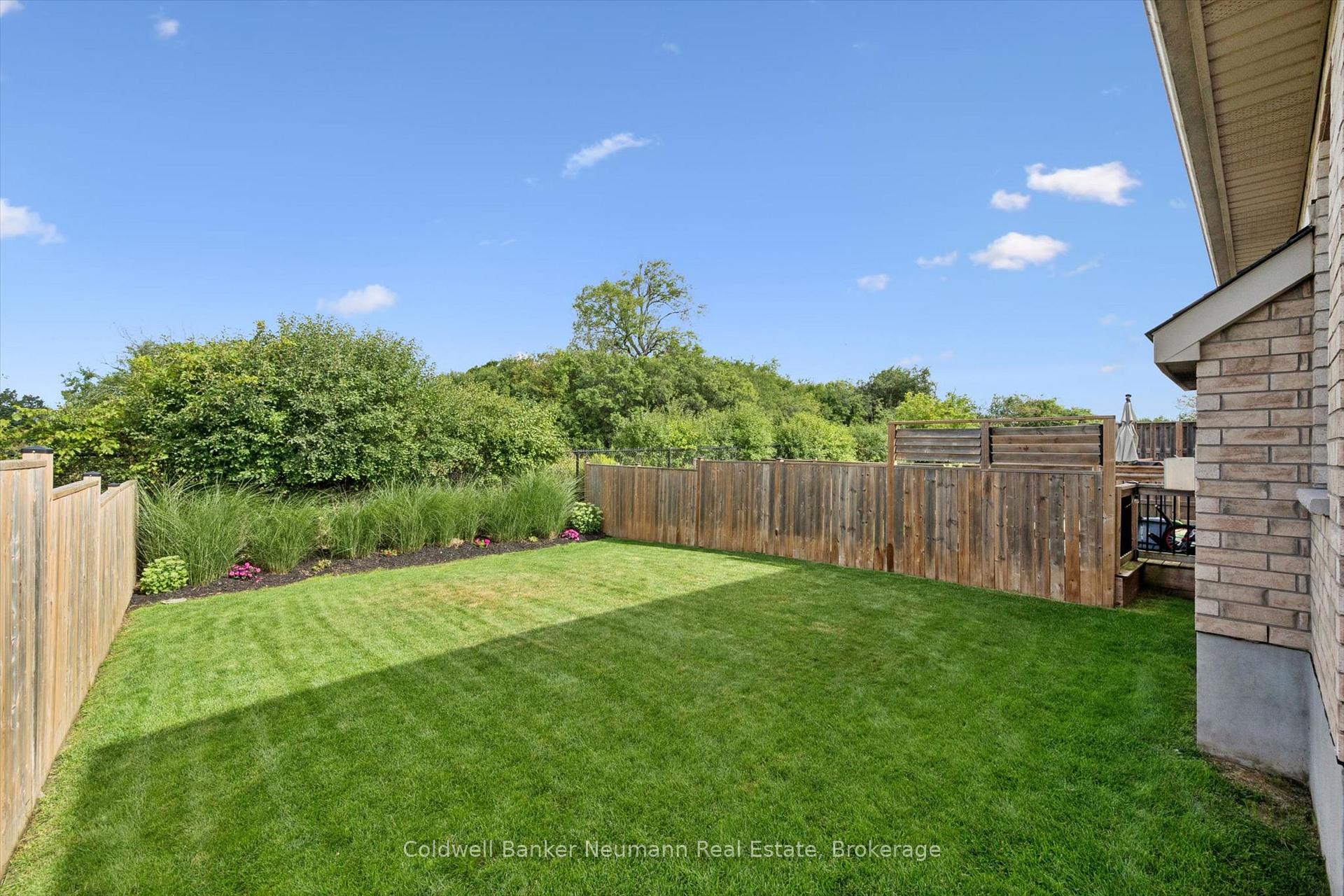 Photo 46 of 112 Dawes Avenue, Guelph, Kortright East — HOMEH