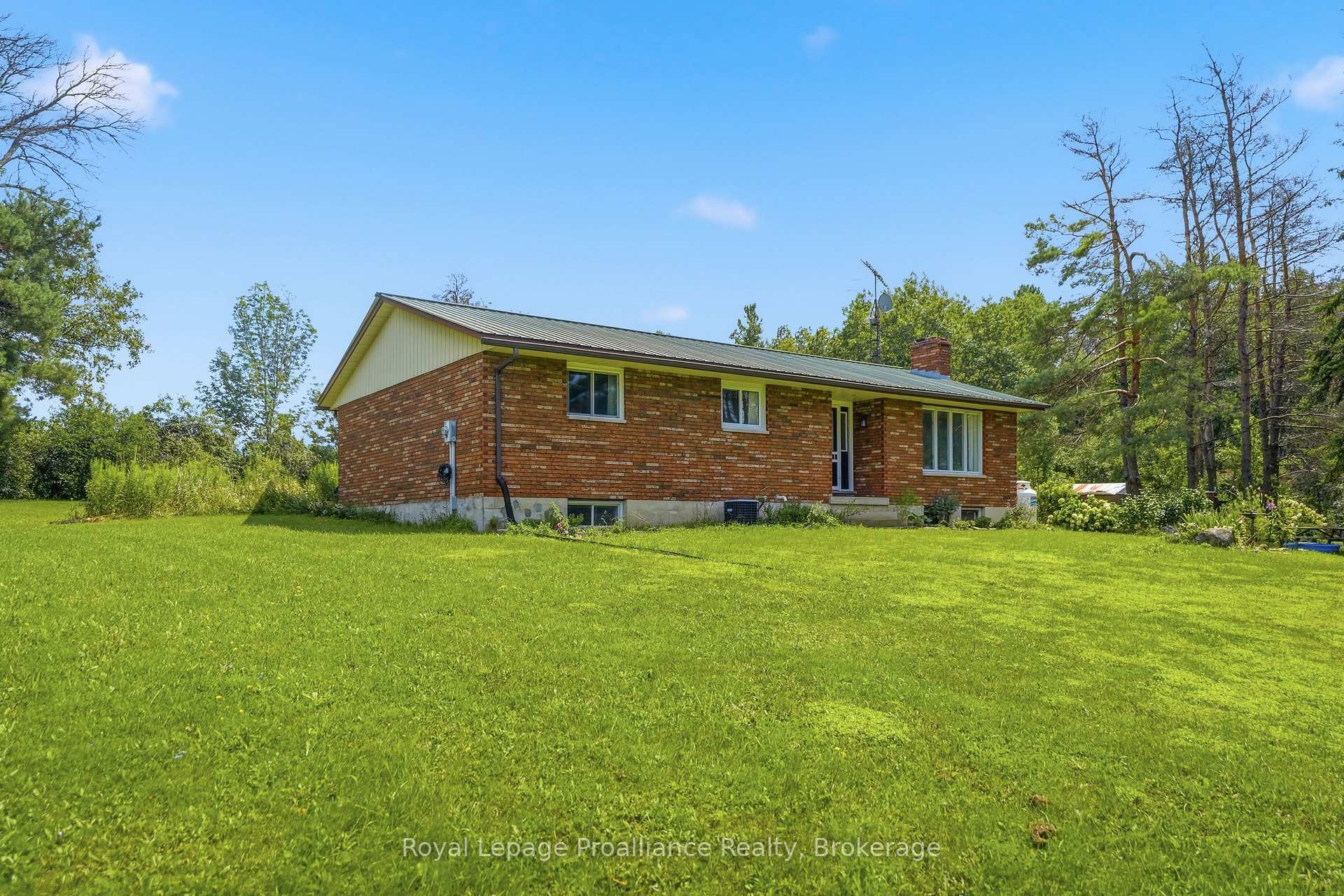 Photo 6 of 393 Kings Mill Road, Stirling-Rawdon, Rawdon Ward — HOMEH