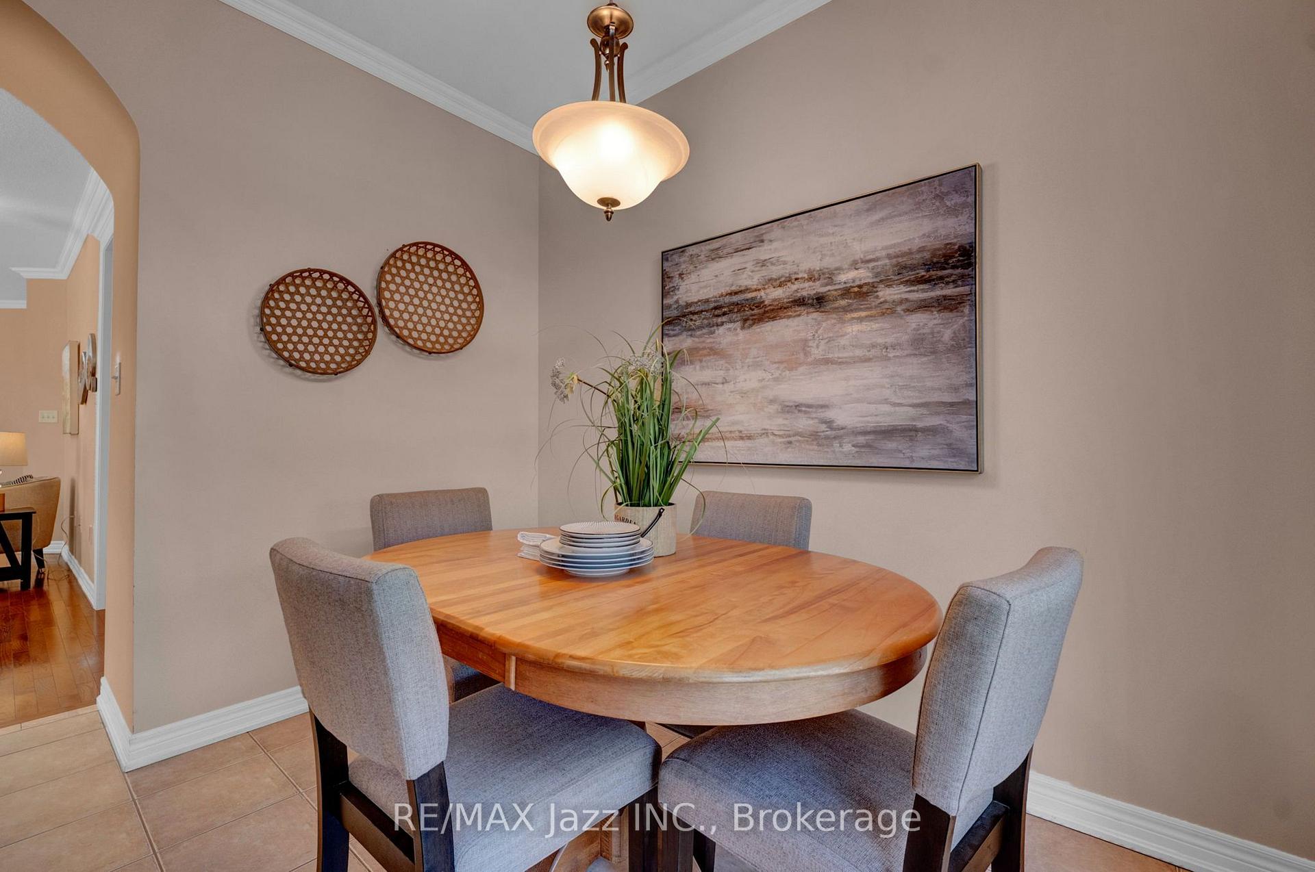 Photo 20 of 128 Nelson Street, Clarington, Bowmanville — HOMEH