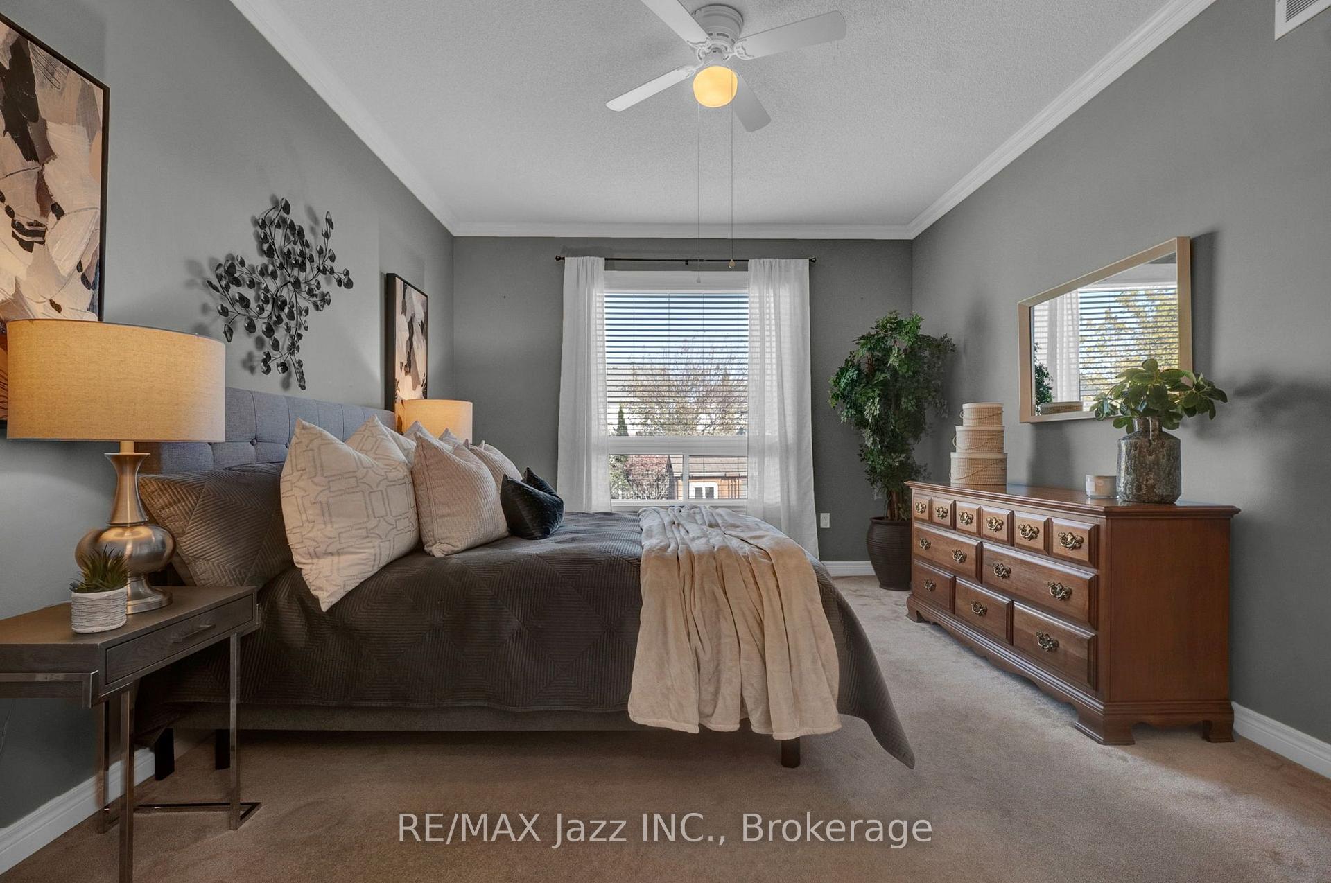 Photo 23 of 128 Nelson Street, Clarington, Bowmanville — HOMEH