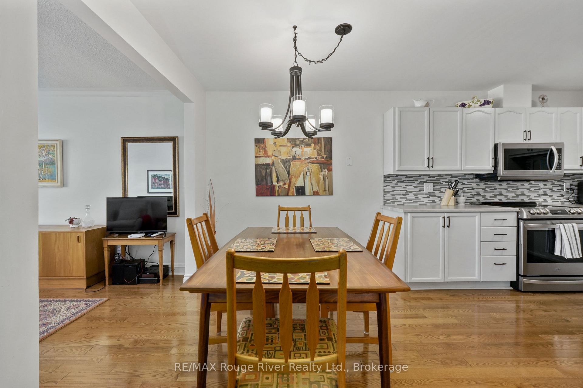 Photo 11 of 49 Ballantine Street, Cobourg — HOMEH