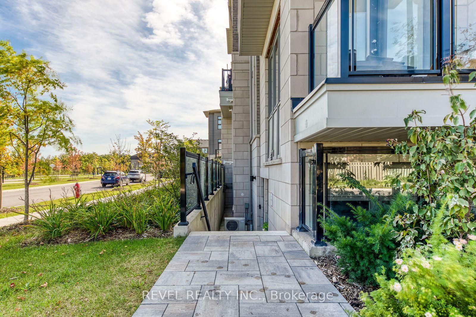 Photo 3 of Unit 402, 70 Halliford Place, Brampton, Bram East — HOMEH