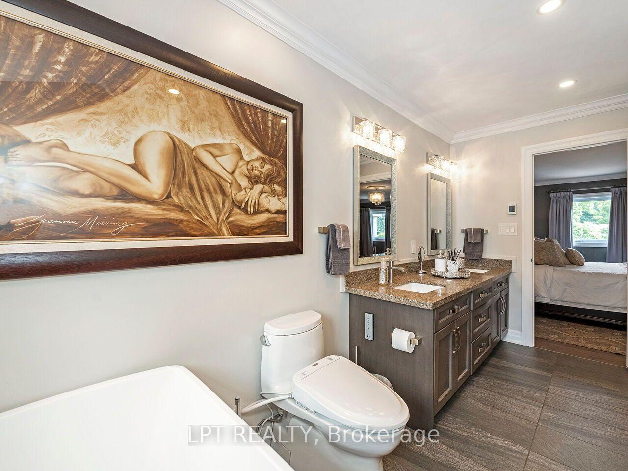 Photo 28 of 493 Tipperton Crescent, Oakville, West — HOMEH