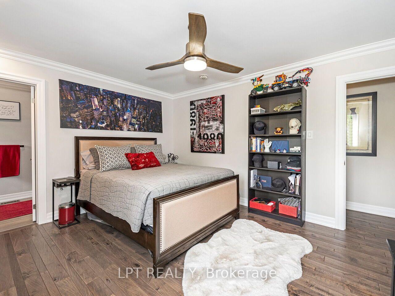 Photo 30 of 493 Tipperton Crescent, Oakville, West — HOMEH