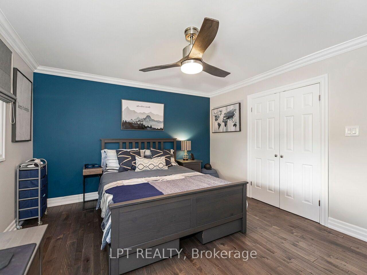Photo 32 of 493 Tipperton Crescent, Oakville, West — HOMEH