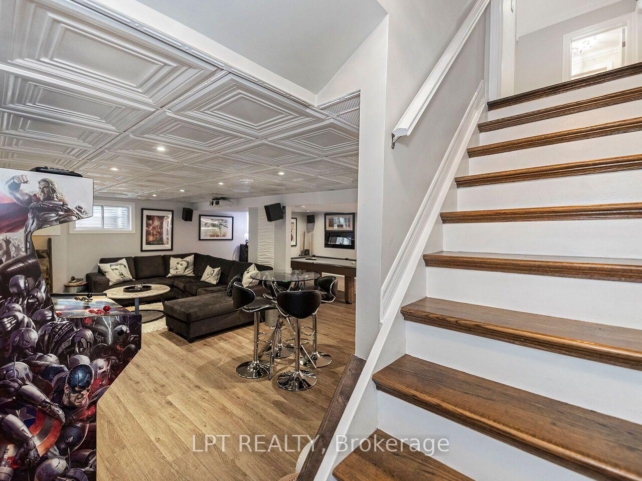 Photo 36 of 493 Tipperton Crescent, Oakville, West — HOMEH