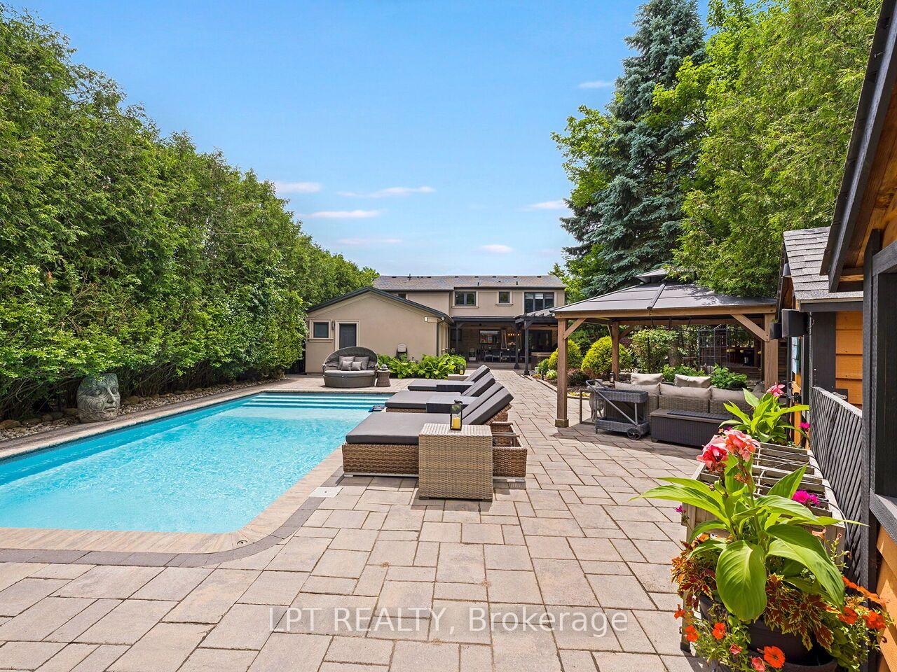 Photo 49 of 493 Tipperton Crescent, Oakville, West — HOMEH