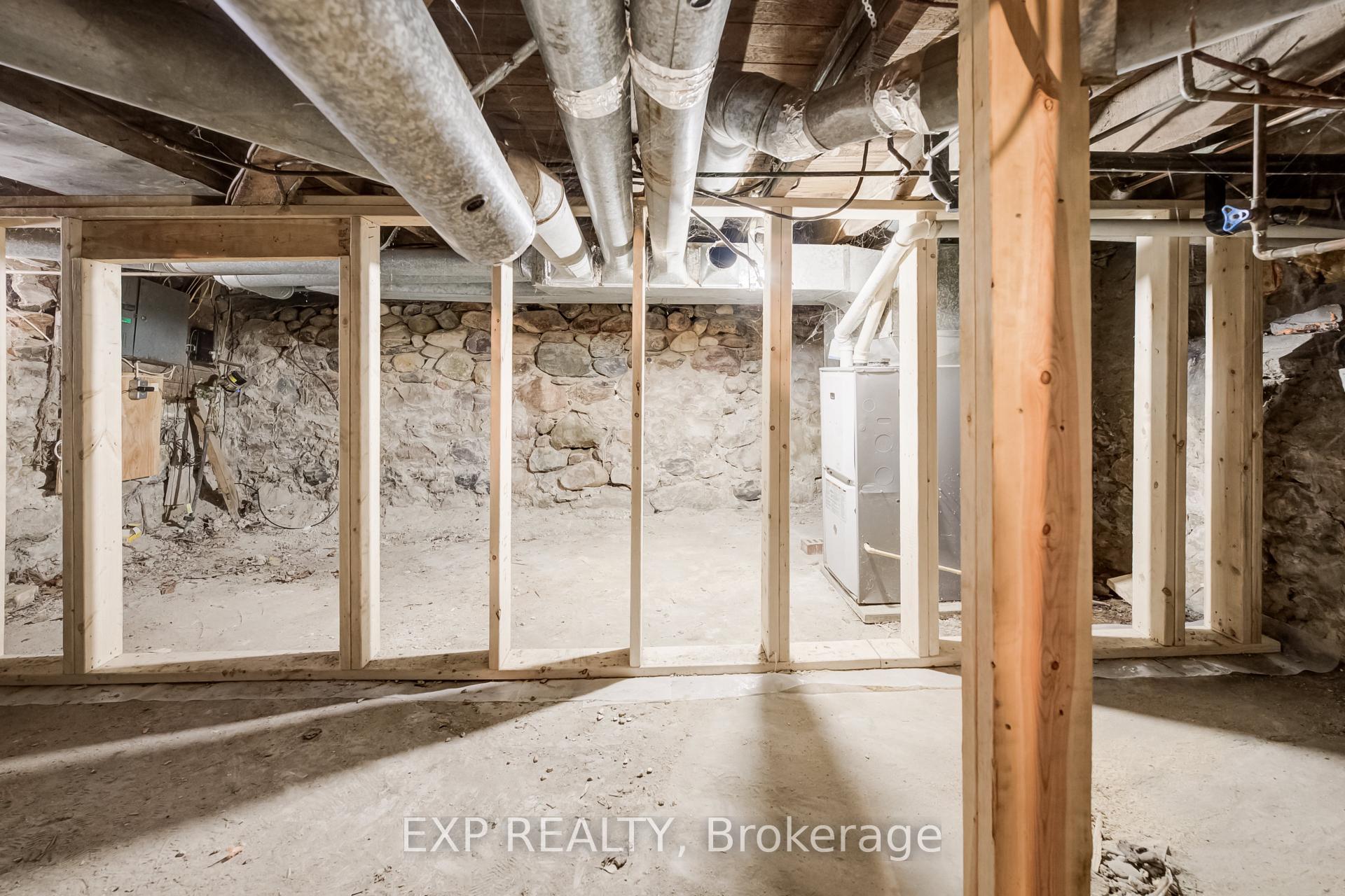 Photo 22 of 745 Binning Street W, North Perth, Listowel — HOMEH