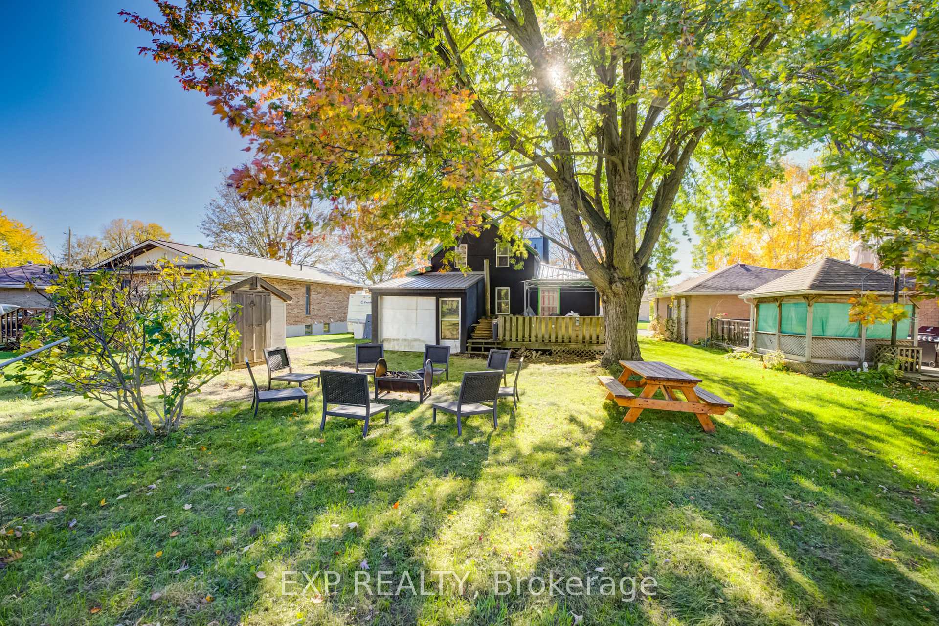 Photo 26 of 745 Binning Street W, North Perth, Listowel — HOMEH