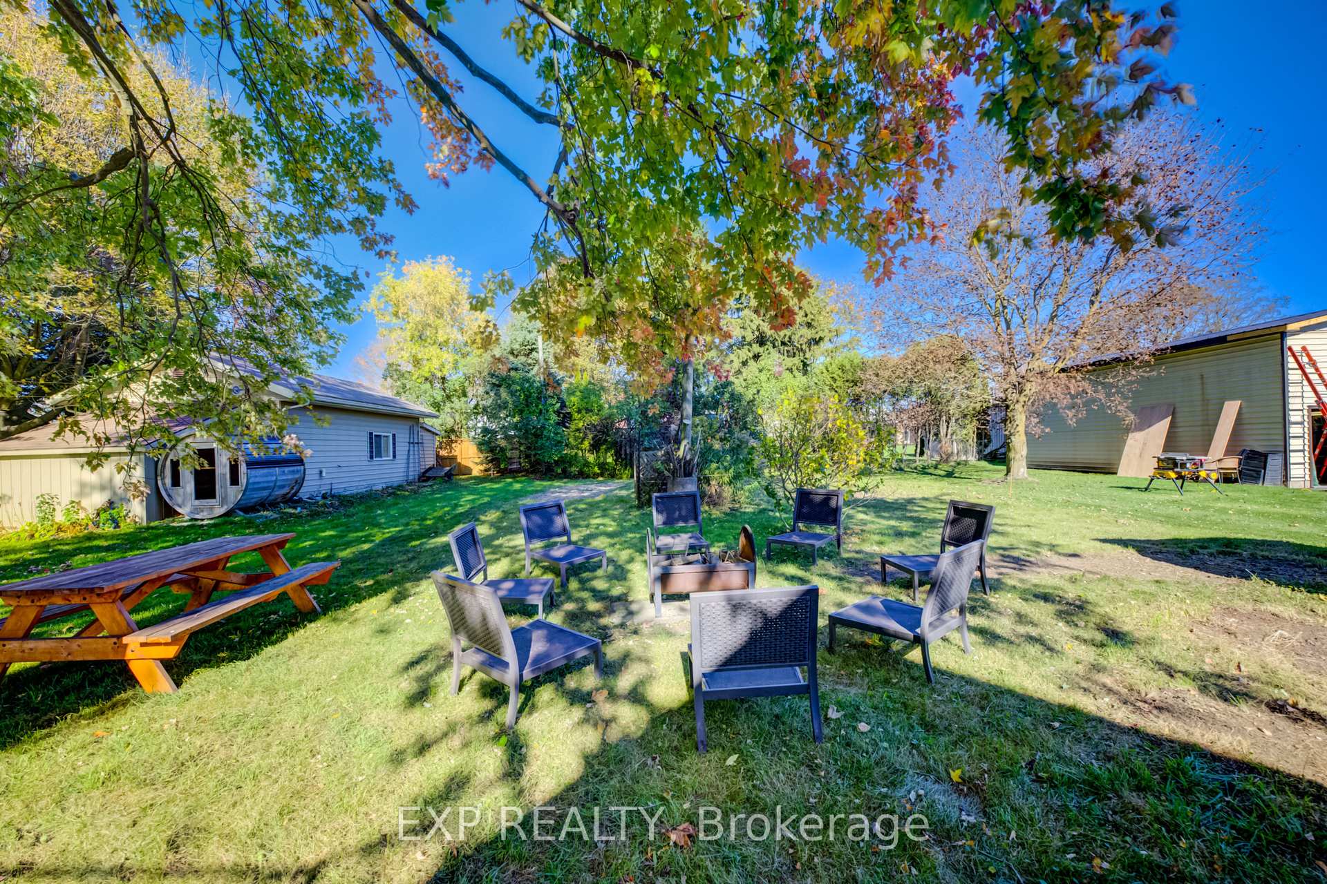 Photo 25 of 745 Binning Street W, North Perth, Listowel — HOMEH