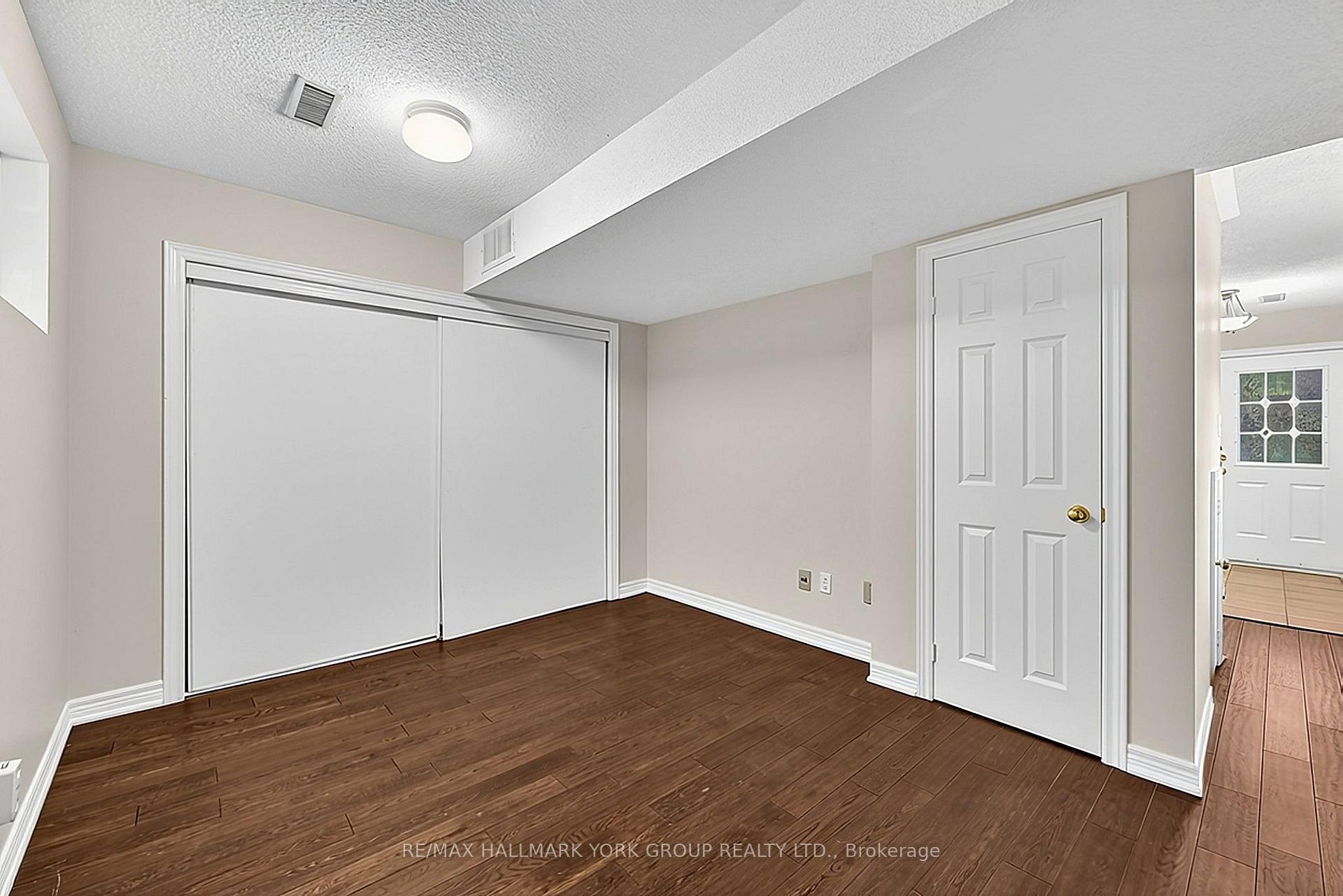 Photo 6 of Unit 34, 23 Marmill Way, Markham, Old Markham Village — HOMEH