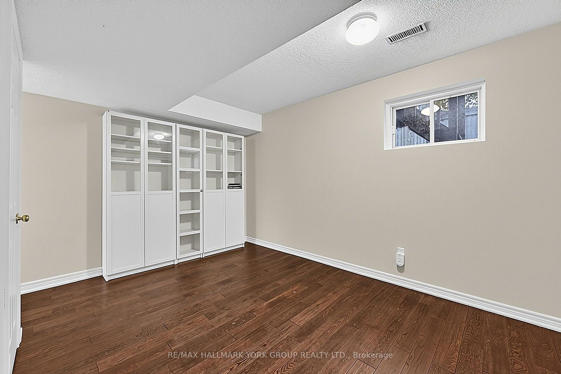 Photo 8 of Unit 34, 23 Marmill Way, Markham, Old Markham Village — HOMEH