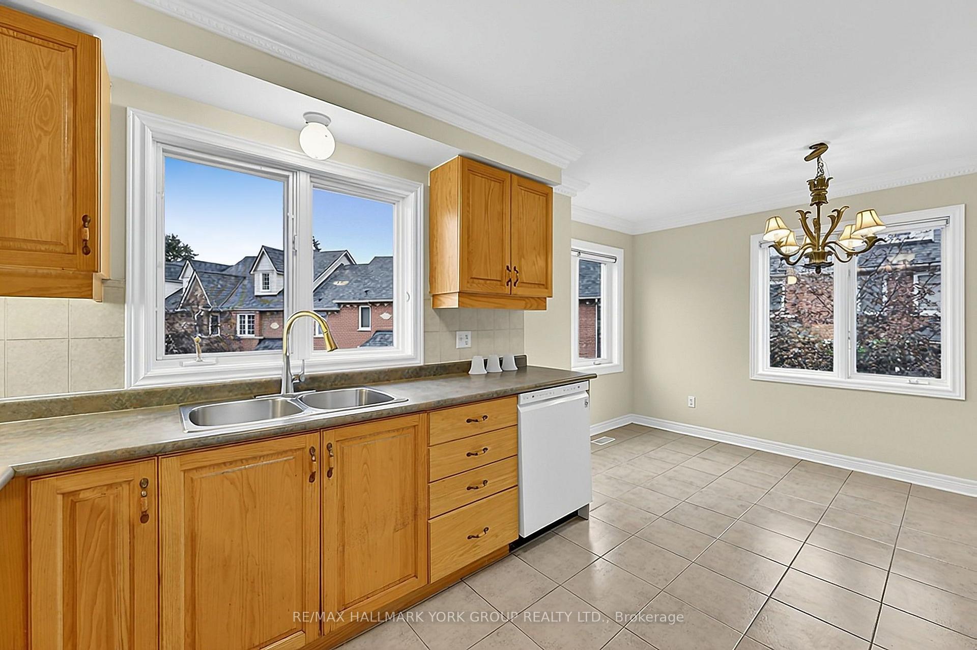 Photo 24 of Unit 34, 23 Marmill Way, Markham, Old Markham Village — HOMEH