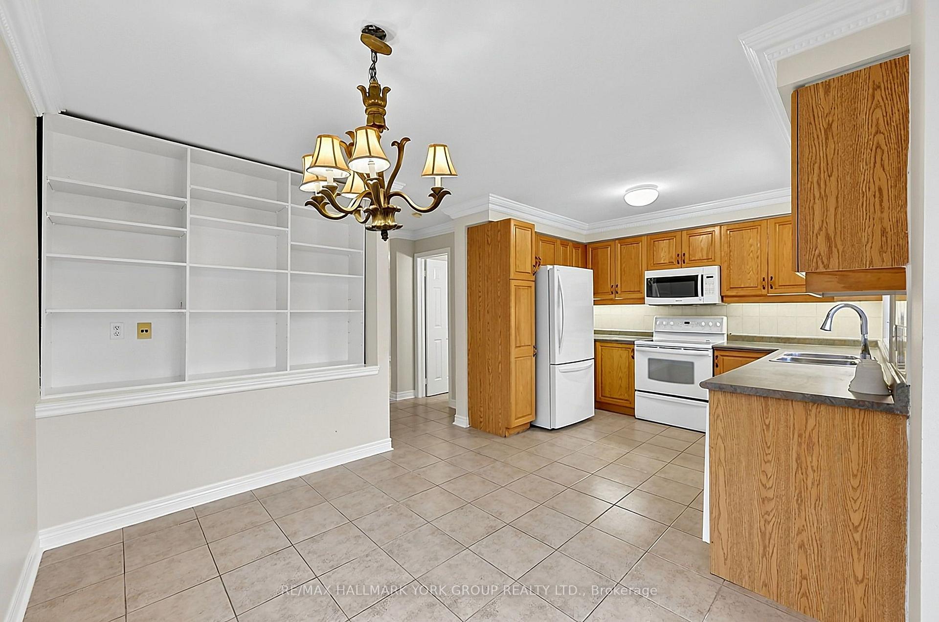 Photo 26 of Unit 34, 23 Marmill Way, Markham, Old Markham Village — HOMEH
