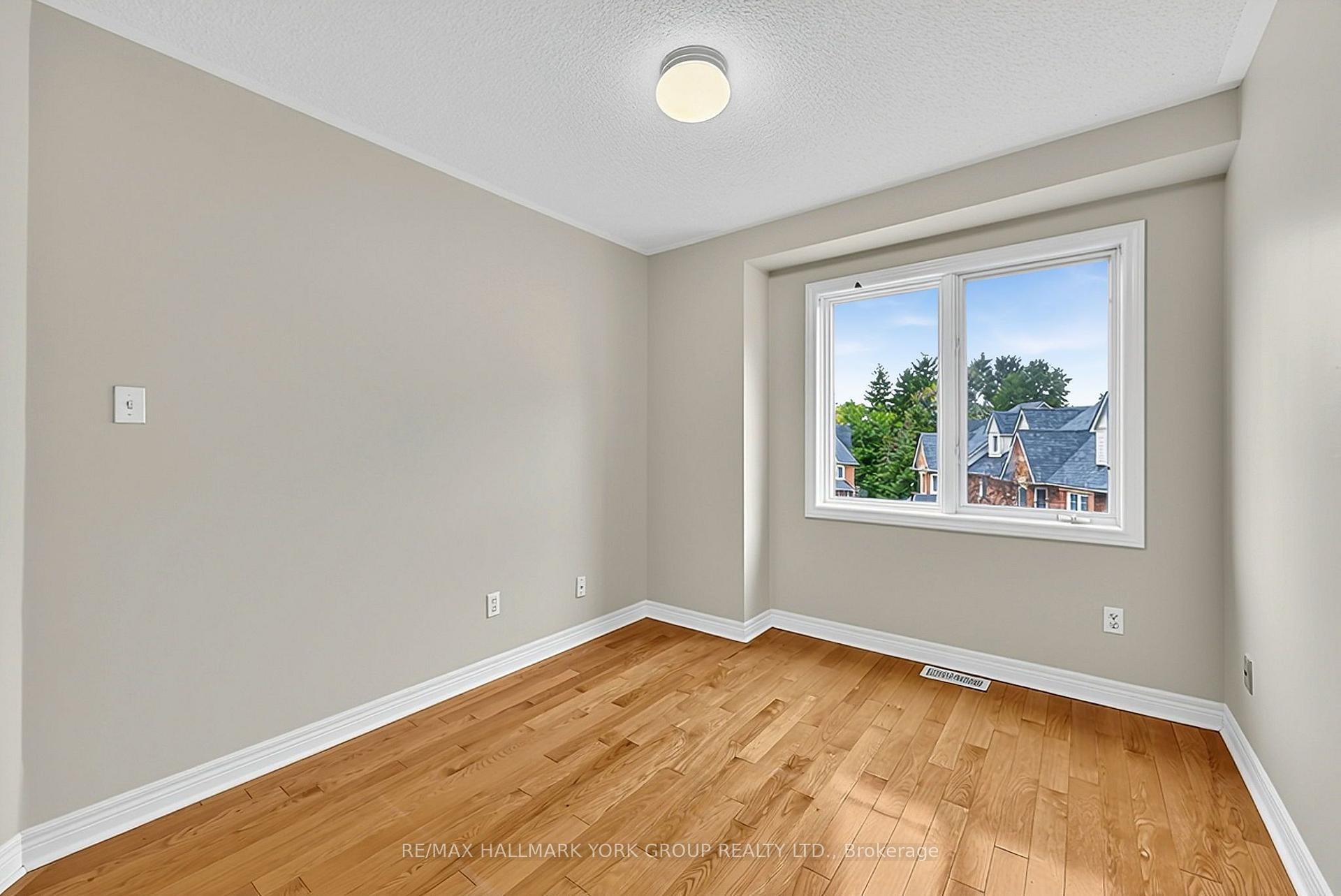 Photo 33 of Unit 34, 23 Marmill Way, Markham, Old Markham Village — HOMEH