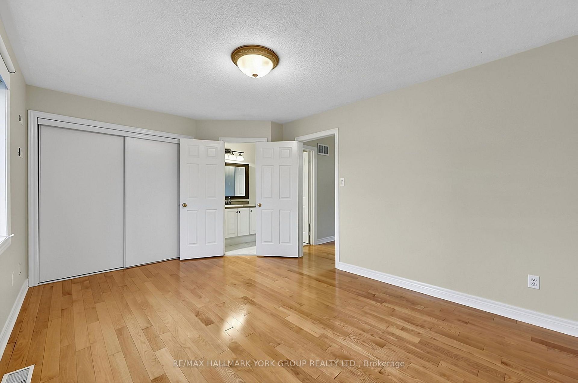 Photo 38 of Unit 34, 23 Marmill Way, Markham, Old Markham Village — HOMEH