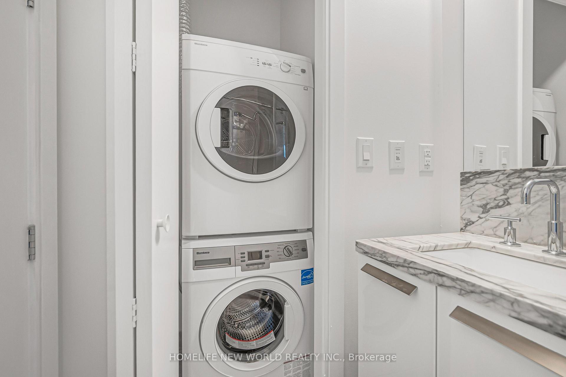 Photo 18 of Unit 5603, 42 Charles Street E, Toronto, Church-Yonge Corridor — HOMEH