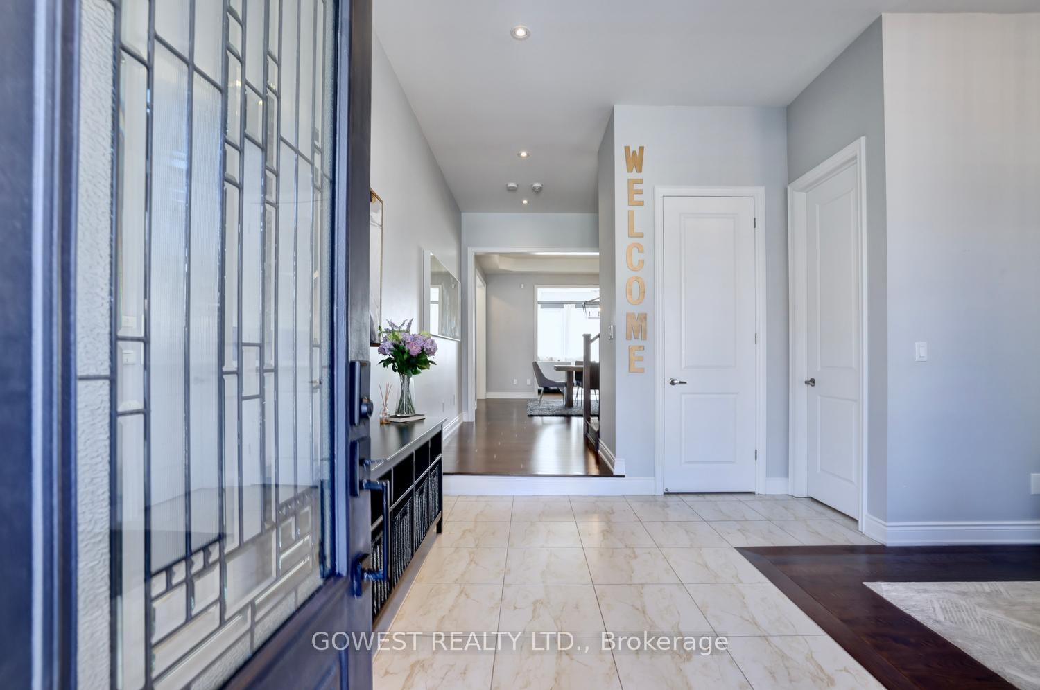 Photo 5 of 14 Threshing Mill Boulevard, Oakville, Glenorchy — HOMEH