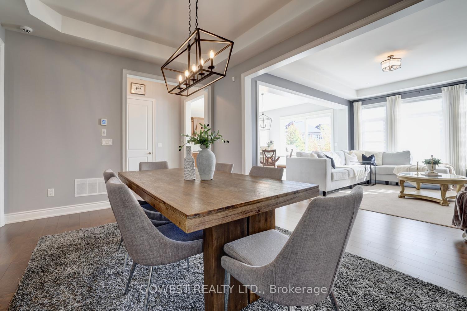 Photo 9 of 14 Threshing Mill Boulevard, Oakville, Glenorchy — HOMEH