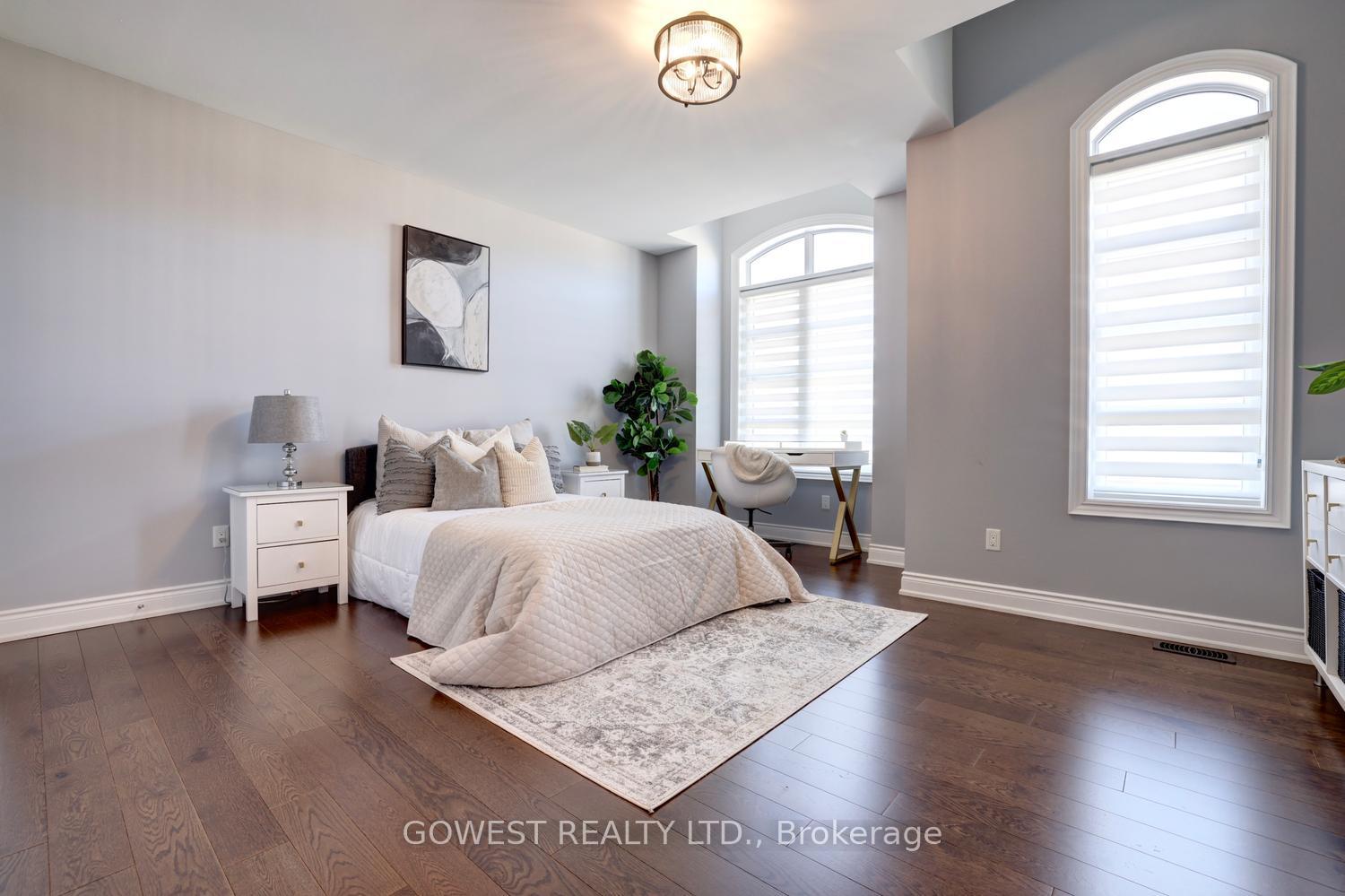 Photo 24 of 14 Threshing Mill Boulevard, Oakville, Glenorchy — HOMEH